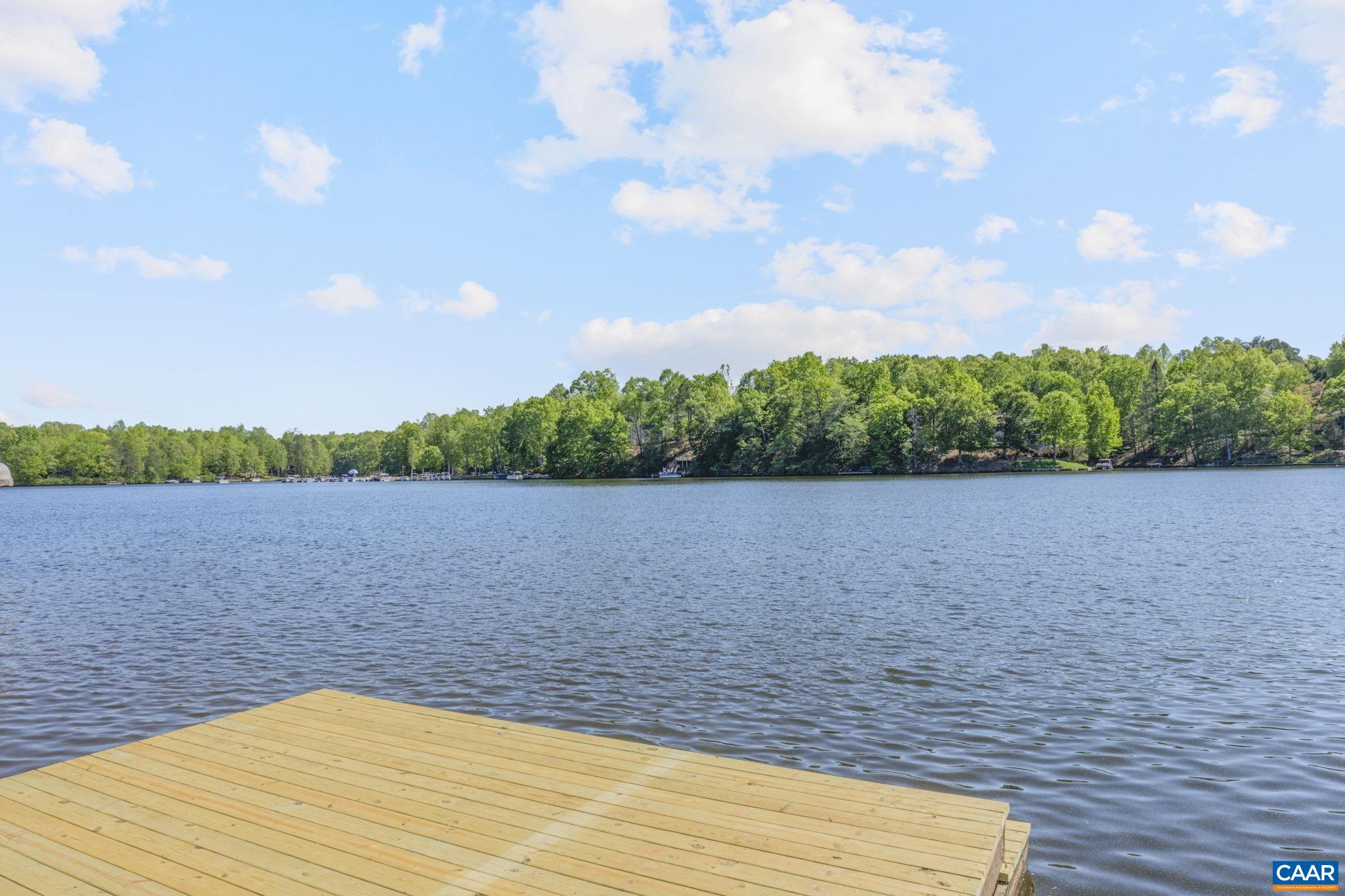 43 TANGLEWOOD RD