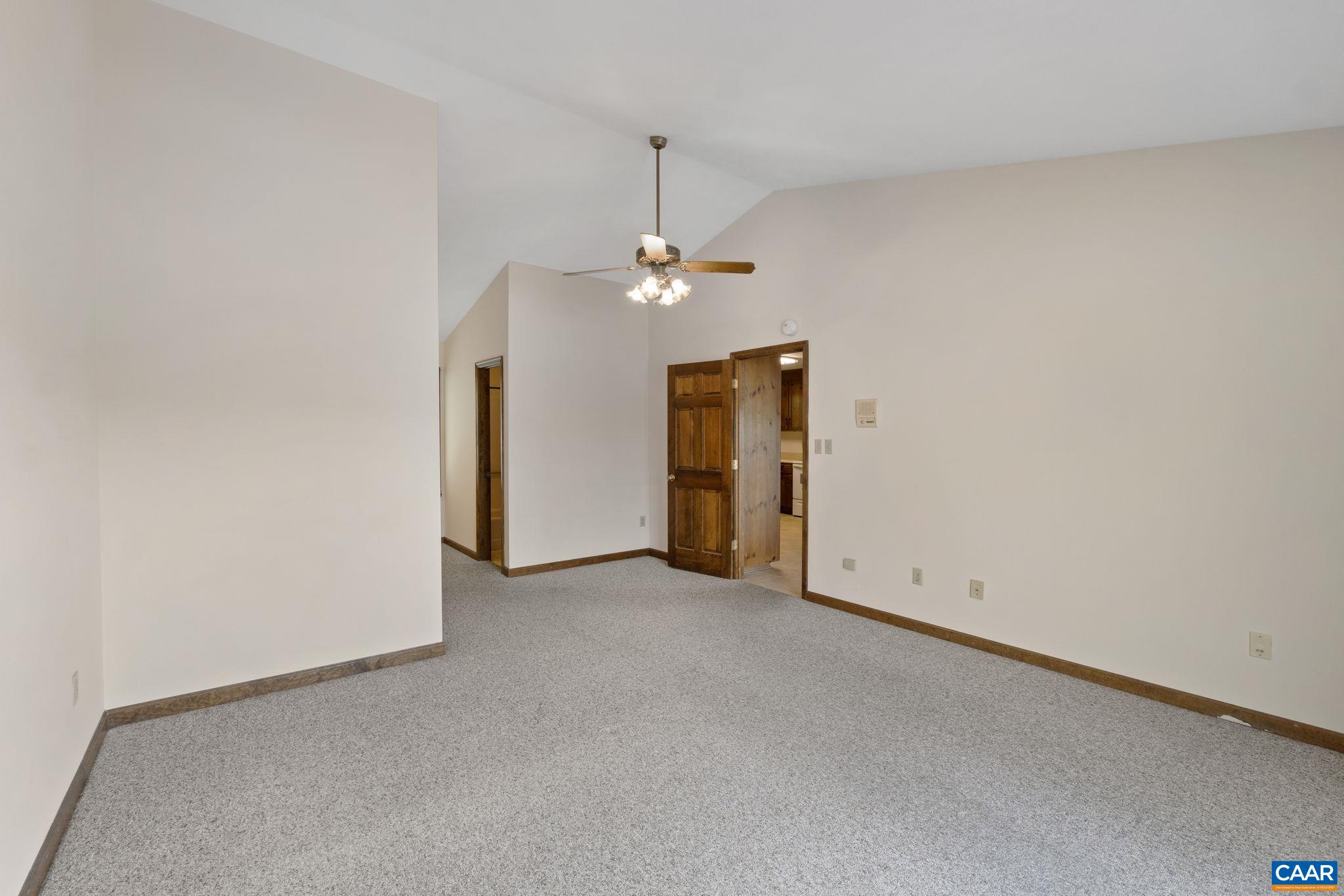 43 TANGLEWOOD RD