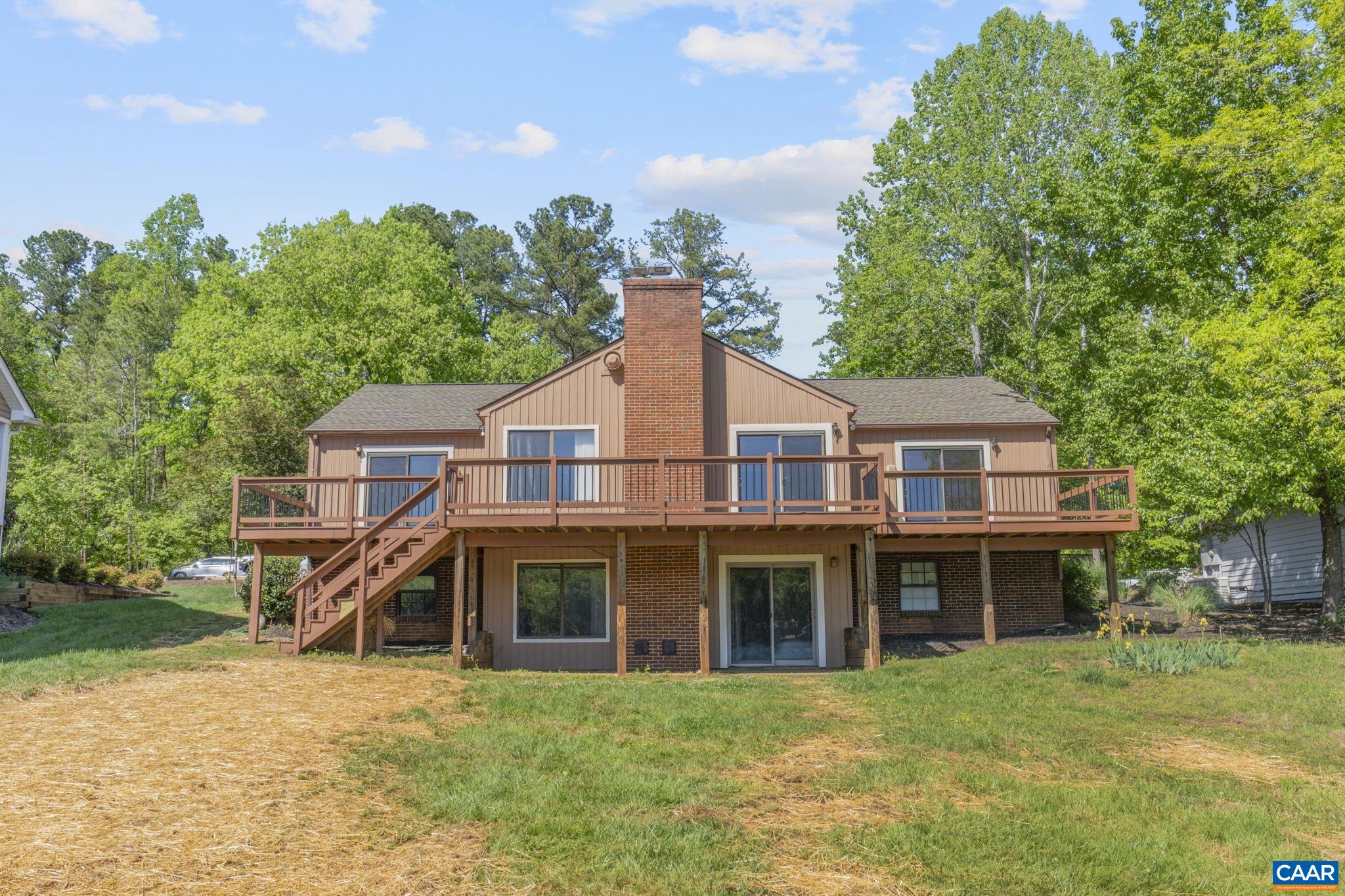 43 TANGLEWOOD RD