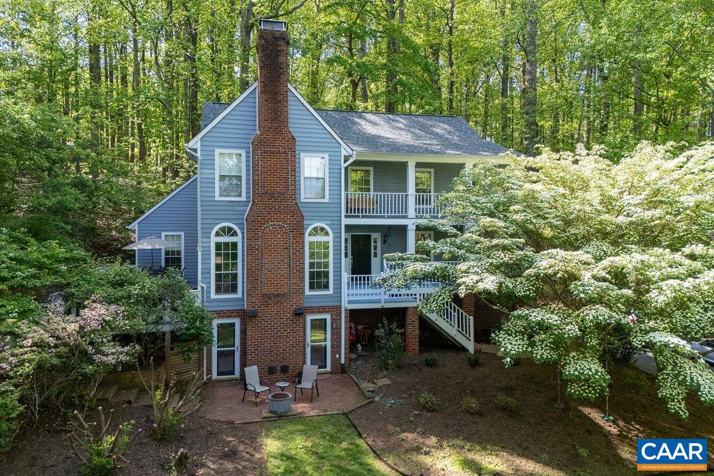 75 HICKORY LN