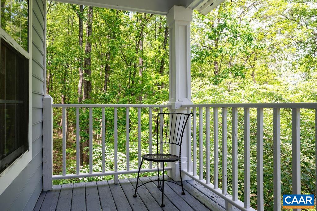75 HICKORY LN