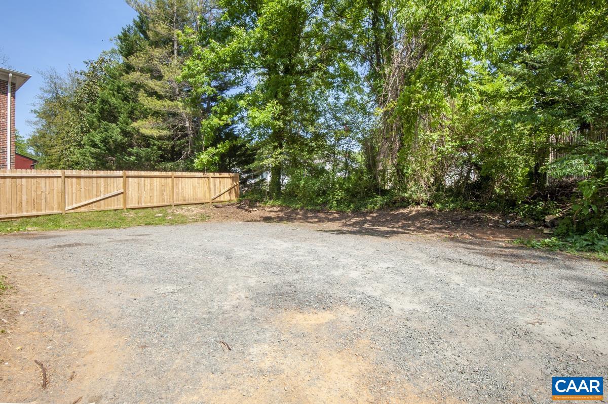 238 OLD LYNCHBURG RD