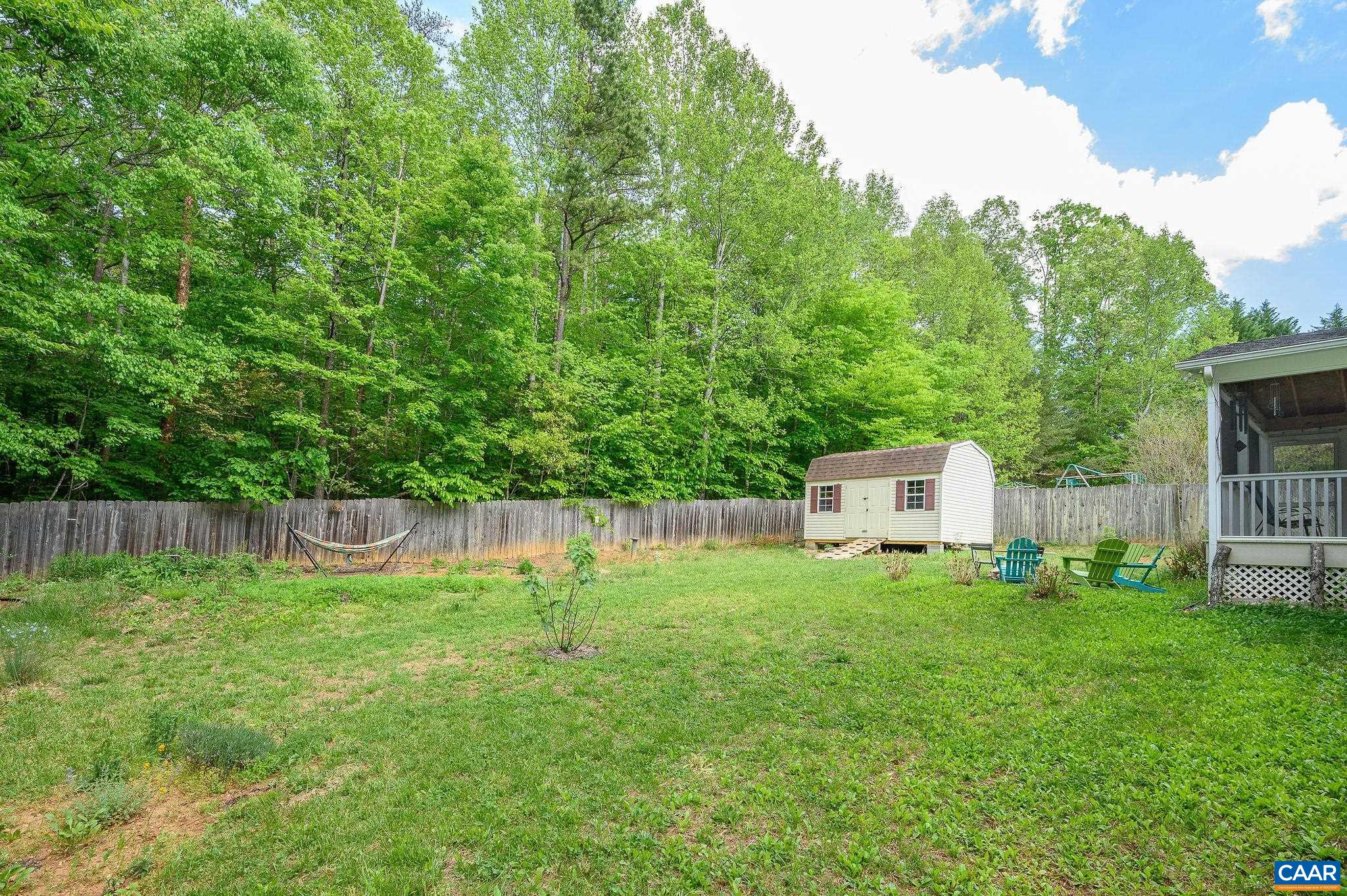 2364 N CHESTERFIELD CT