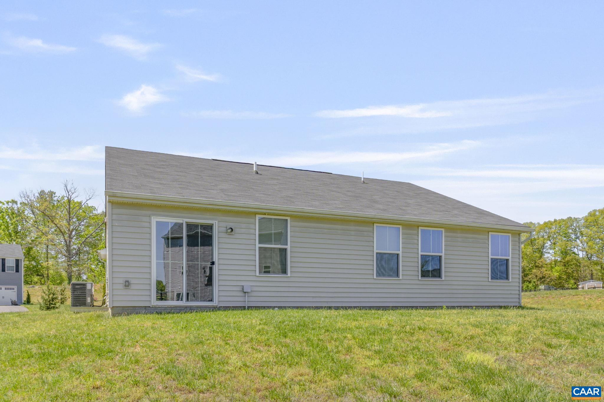 55 MANNIE CT