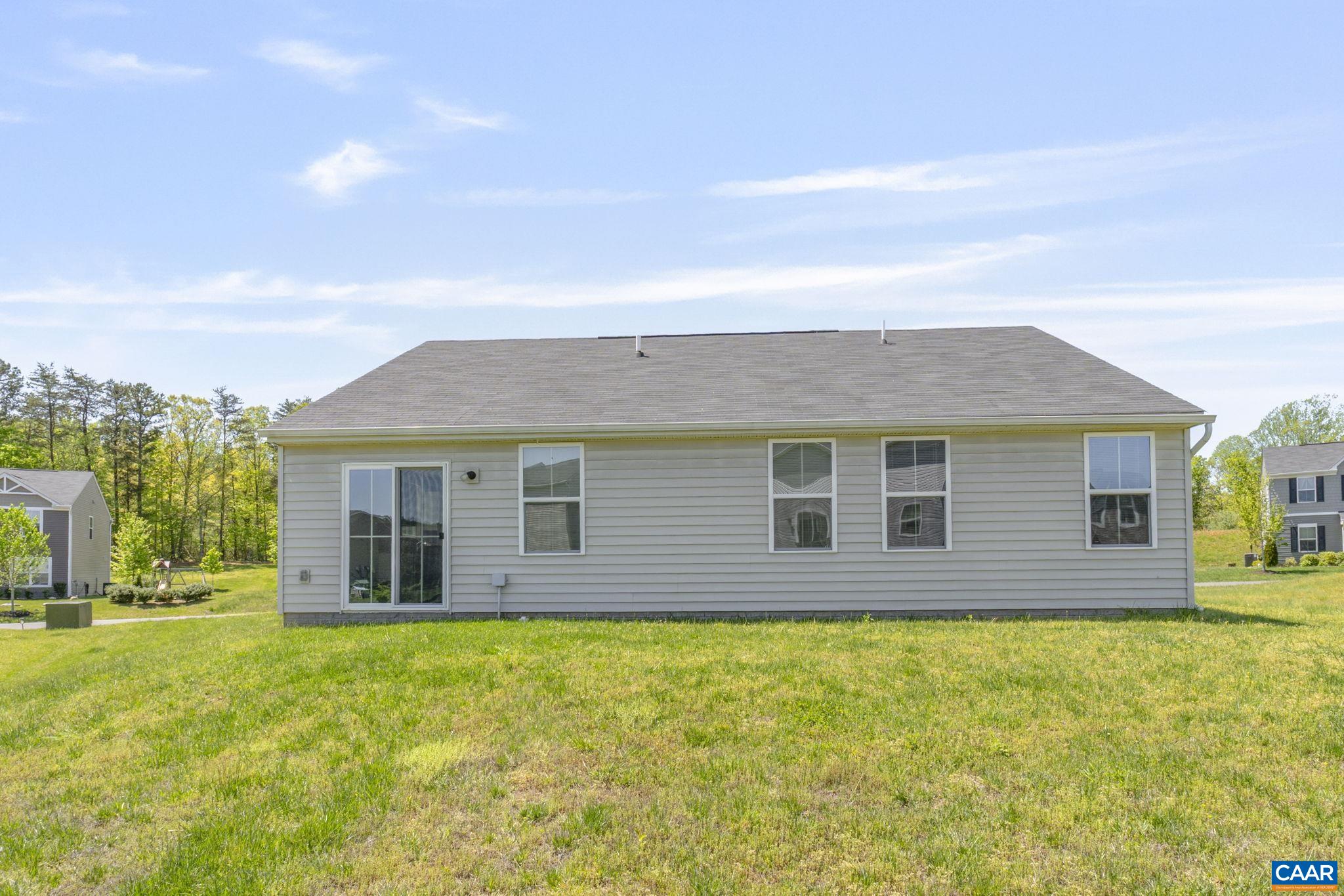 55 MANNIE CT