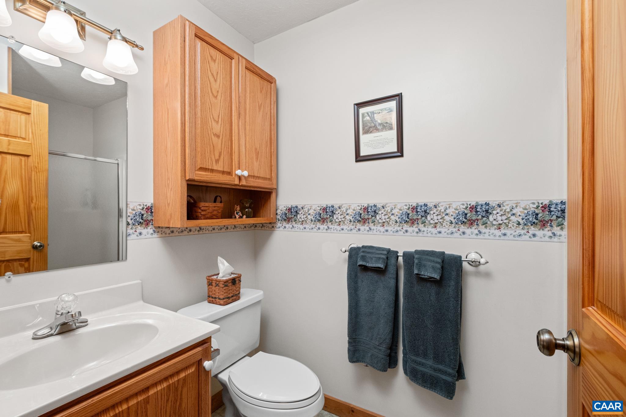 6 OLD ORCHARD LN