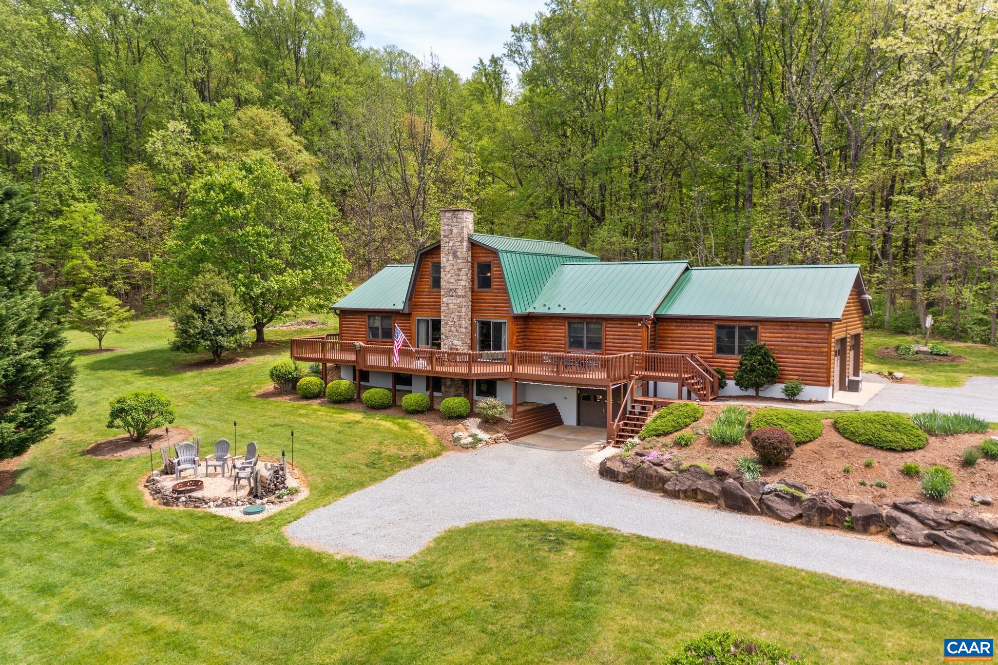 6 OLD ORCHARD LN