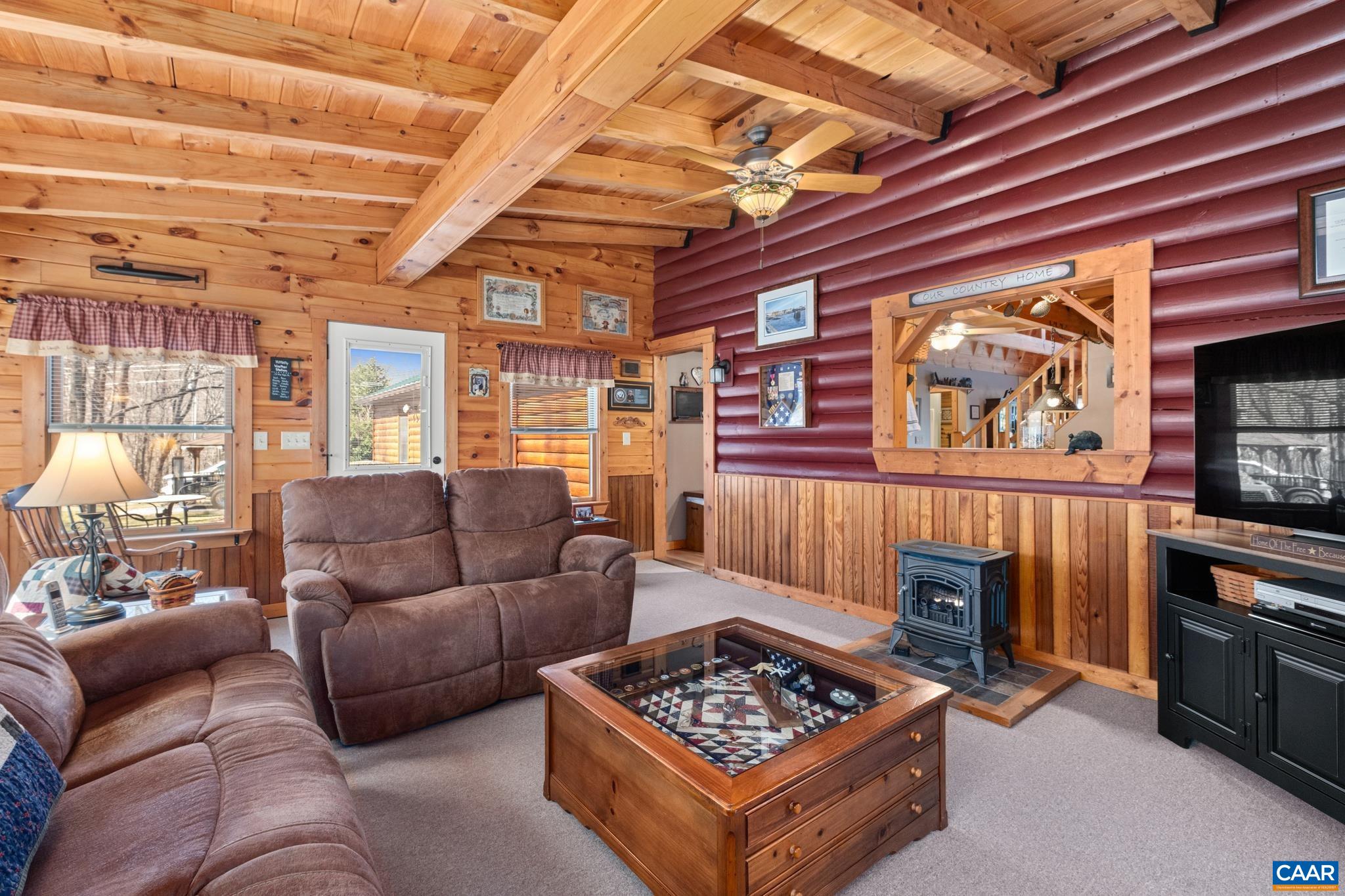 6 OLD ORCHARD LN