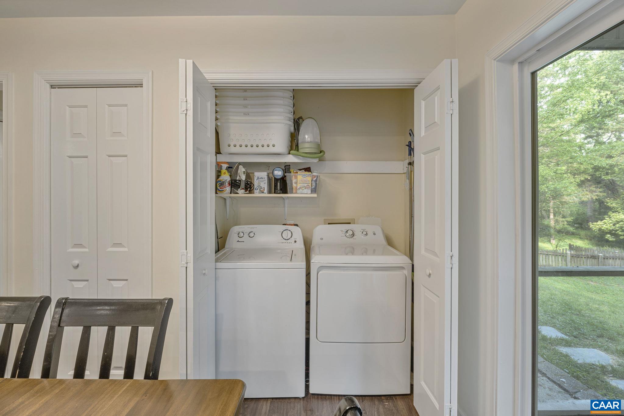 104 BOULDER SPRING CT
