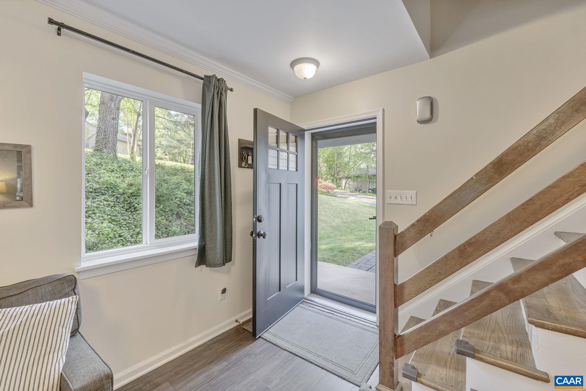 104 BOULDER SPRING CT