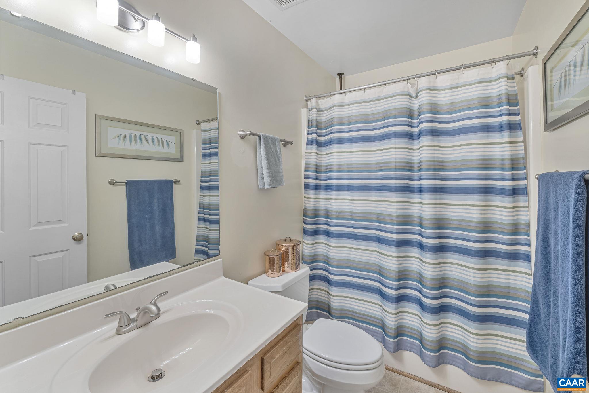 104 BOULDER SPRING CT