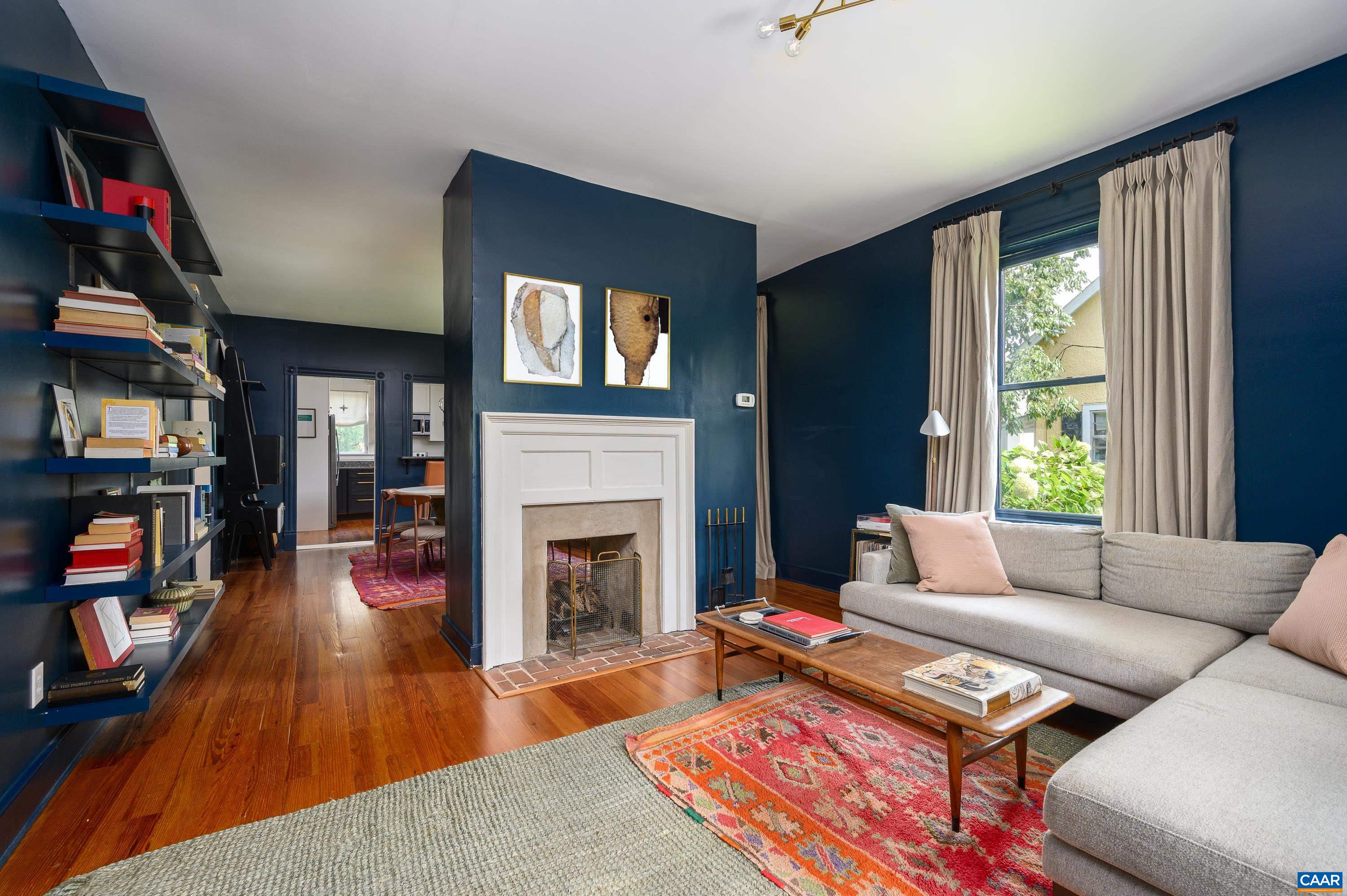 513 AVON ST