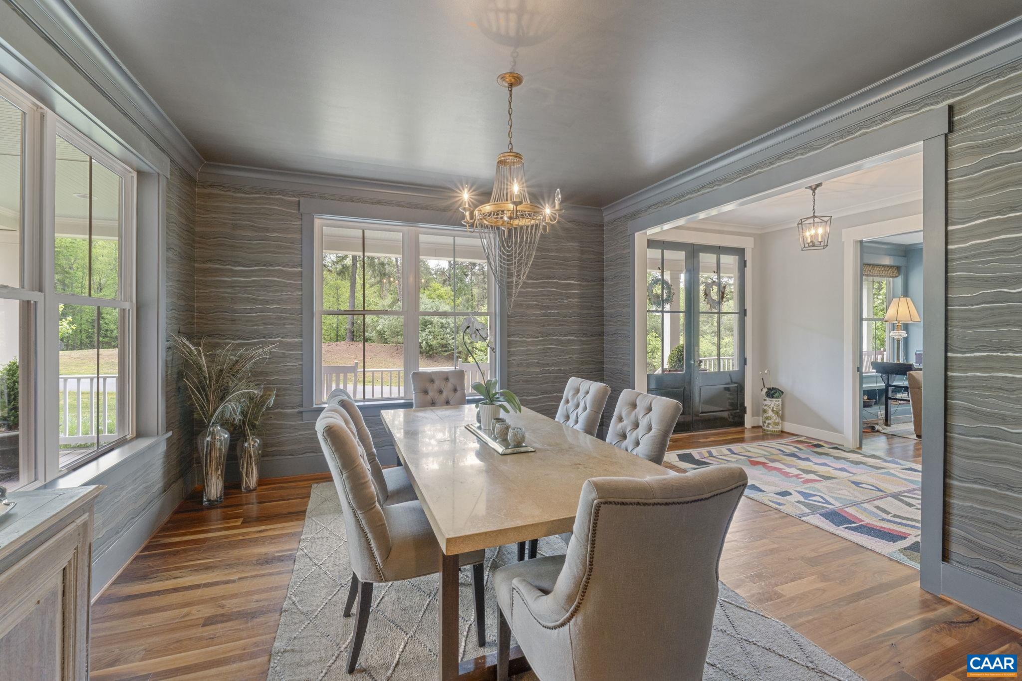 1932 FOX RUN LN