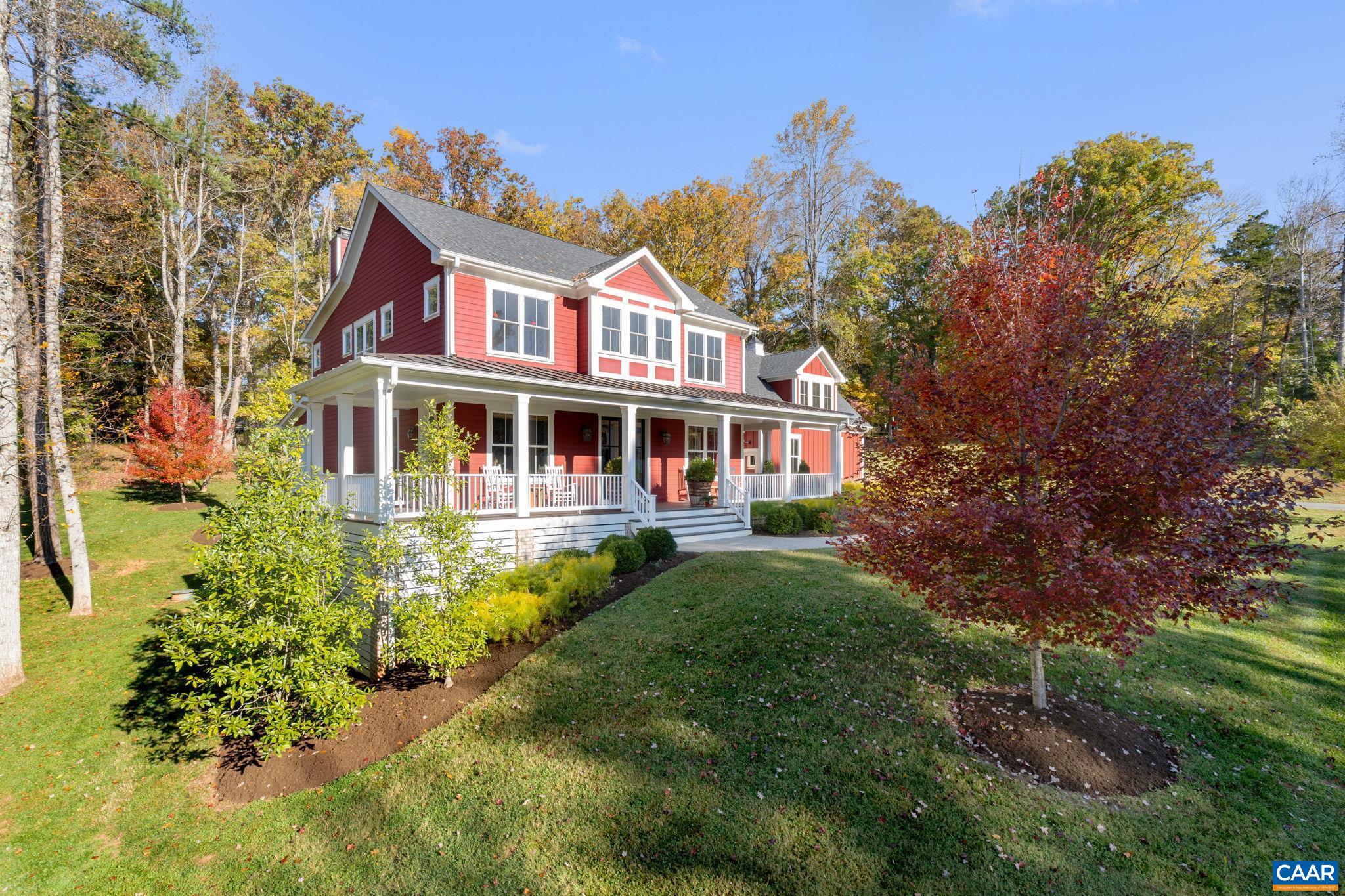 1932 FOX RUN LN