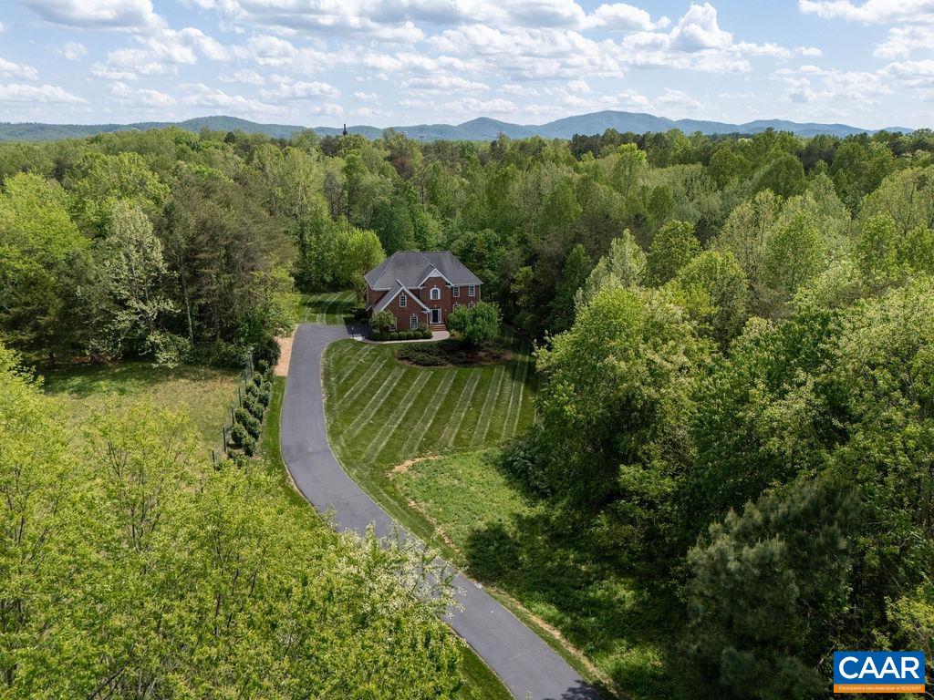 5861 ROCKFISH GAP TPKE
