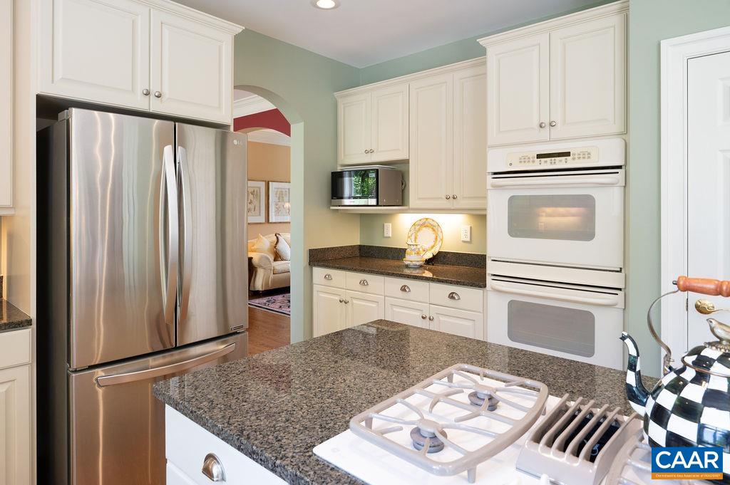 5861 ROCKFISH GAP TPKE