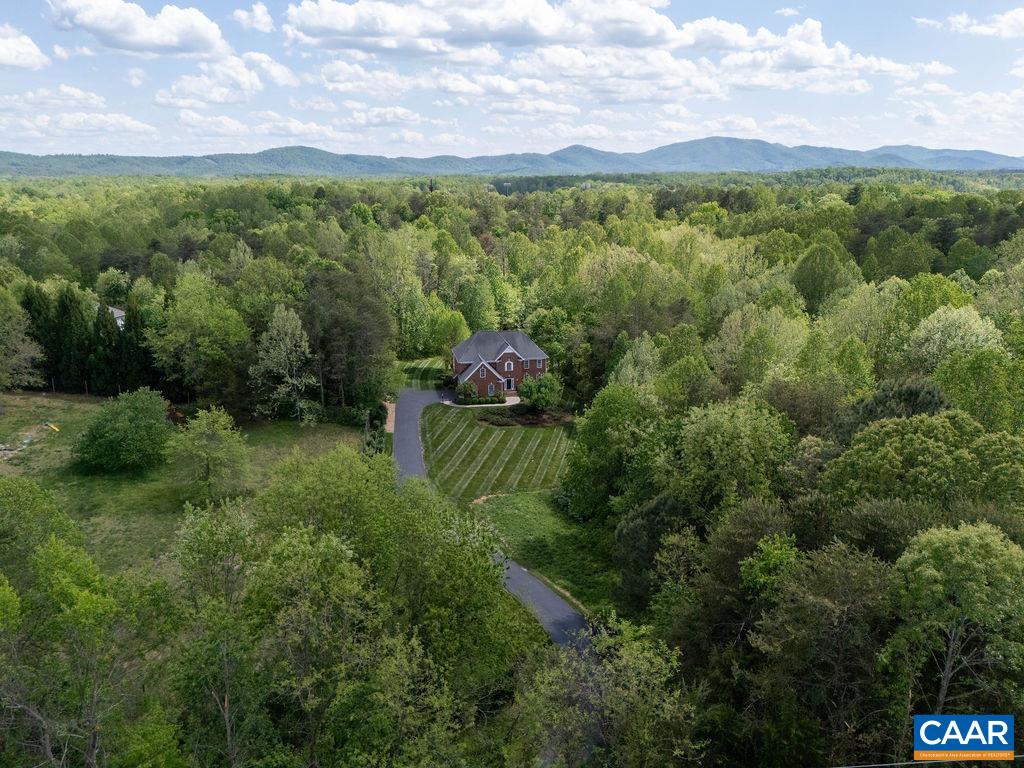 5861 ROCKFISH GAP TPKE