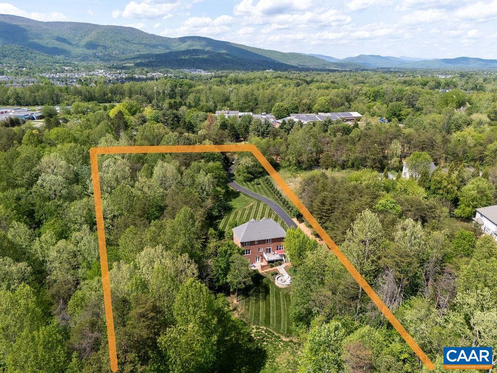 5861 ROCKFISH GAP TPKE