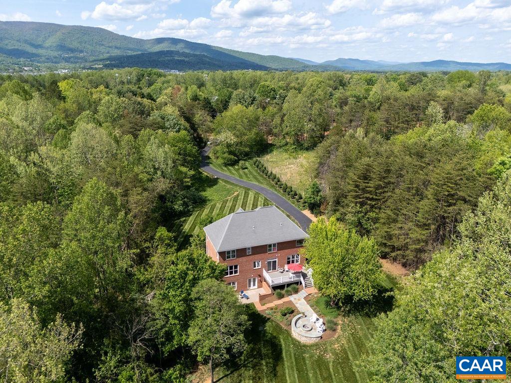 5861 ROCKFISH GAP TPKE