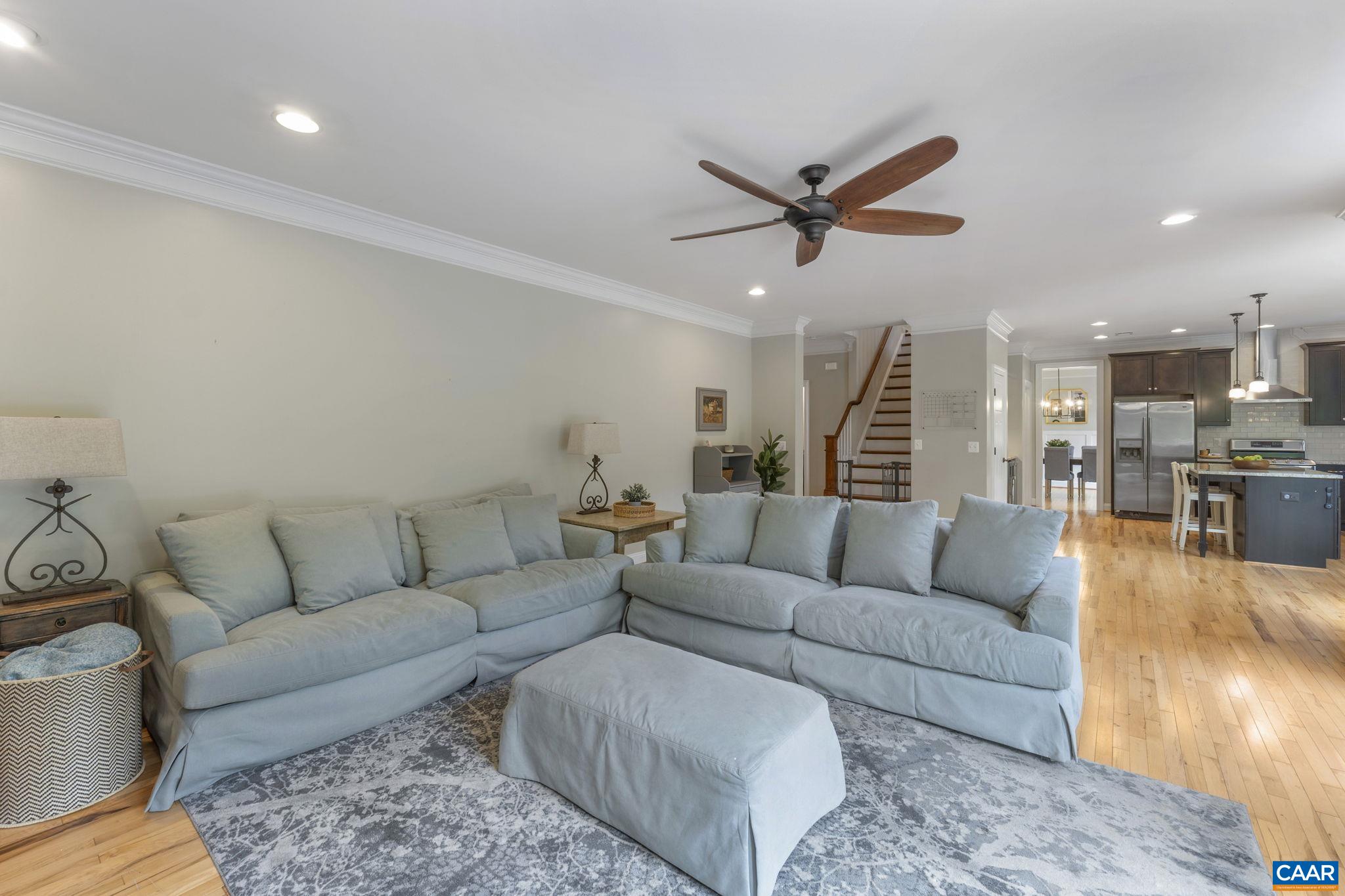 125 HIGHLAND CIR