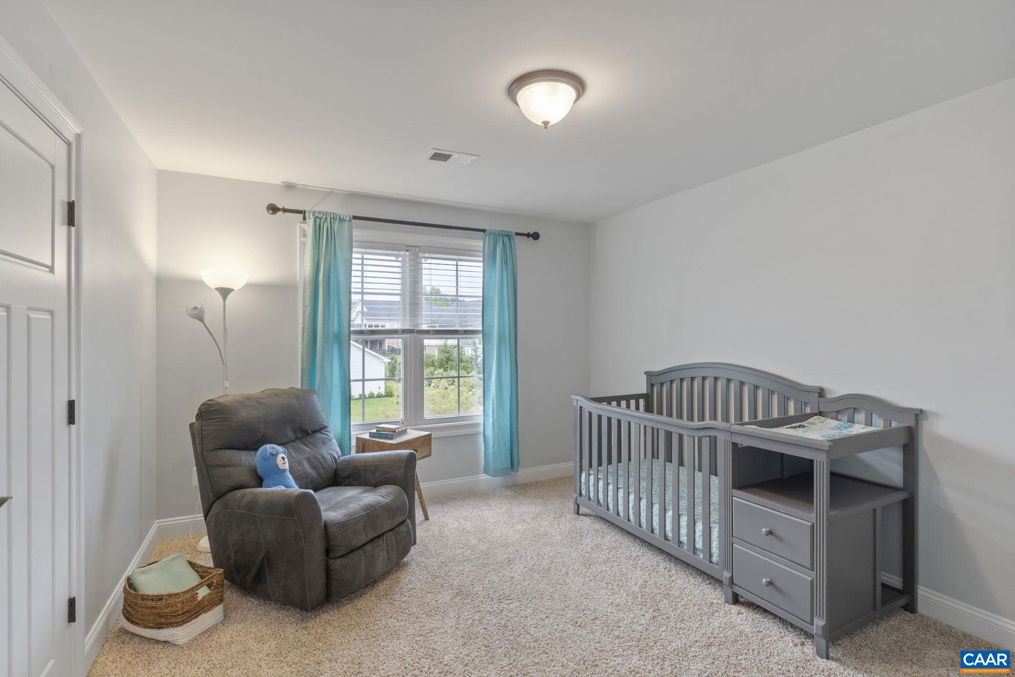 125 HIGHLAND CIR