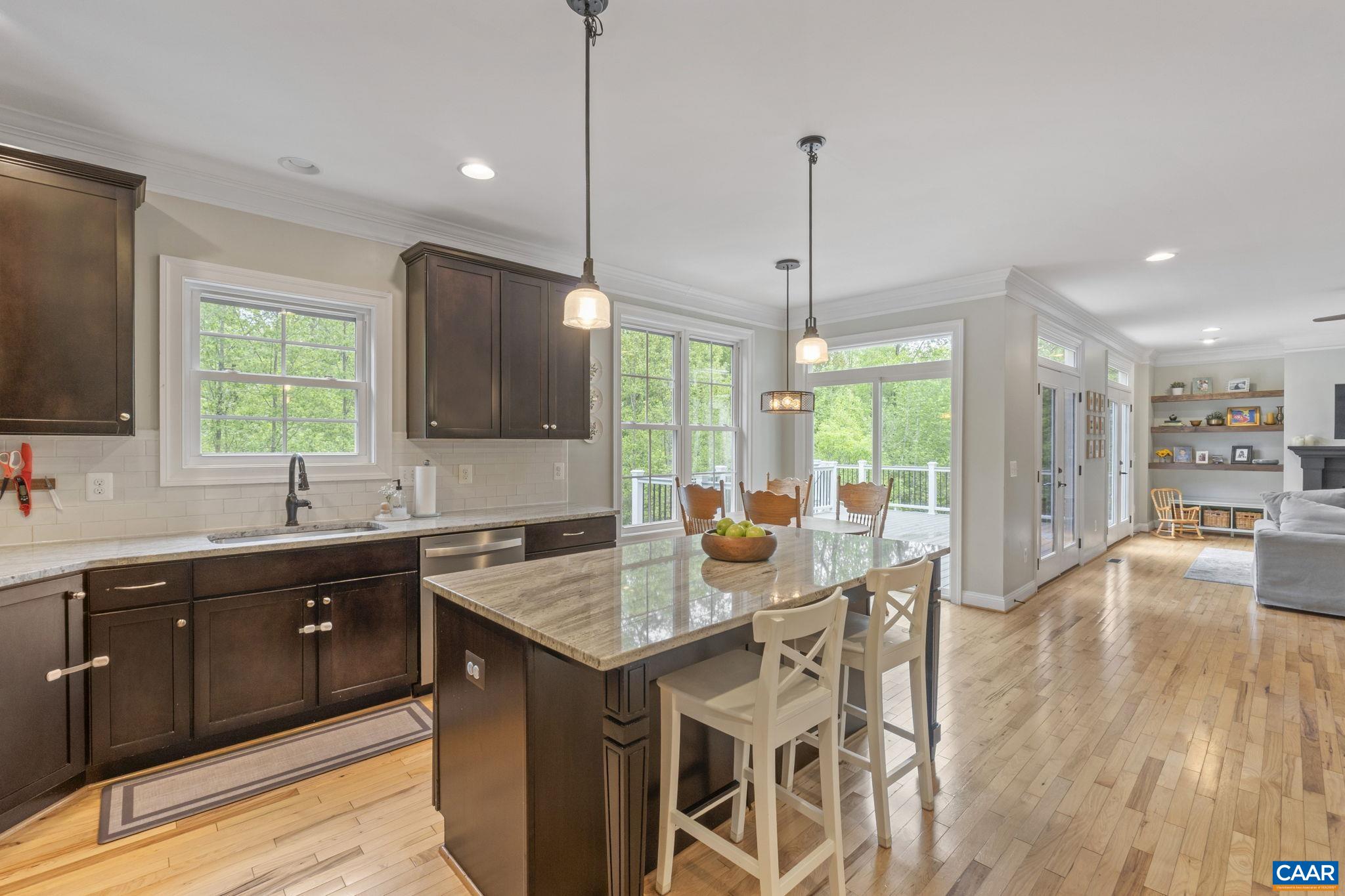 125 HIGHLAND CIR