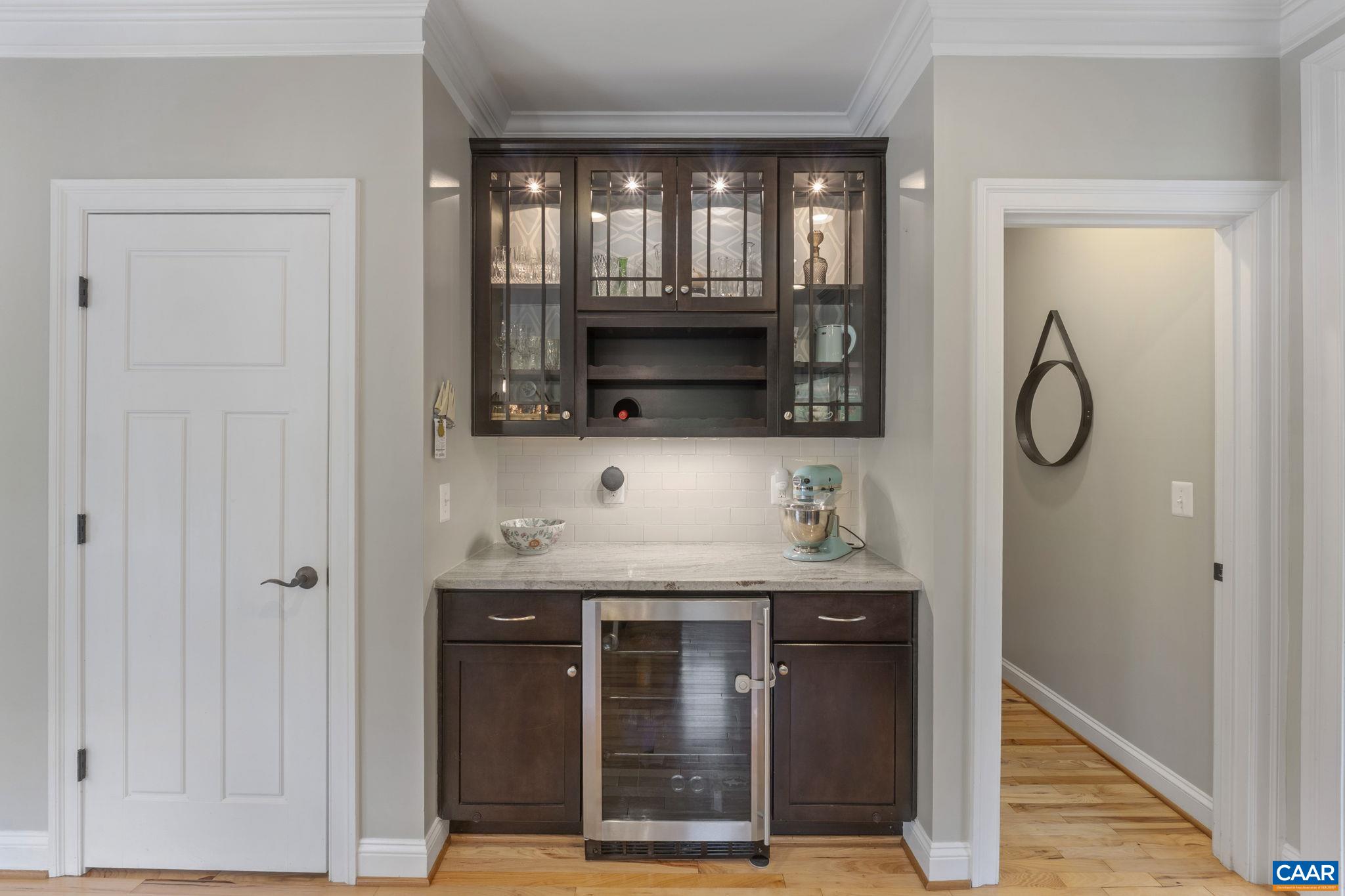 125 HIGHLAND CIR