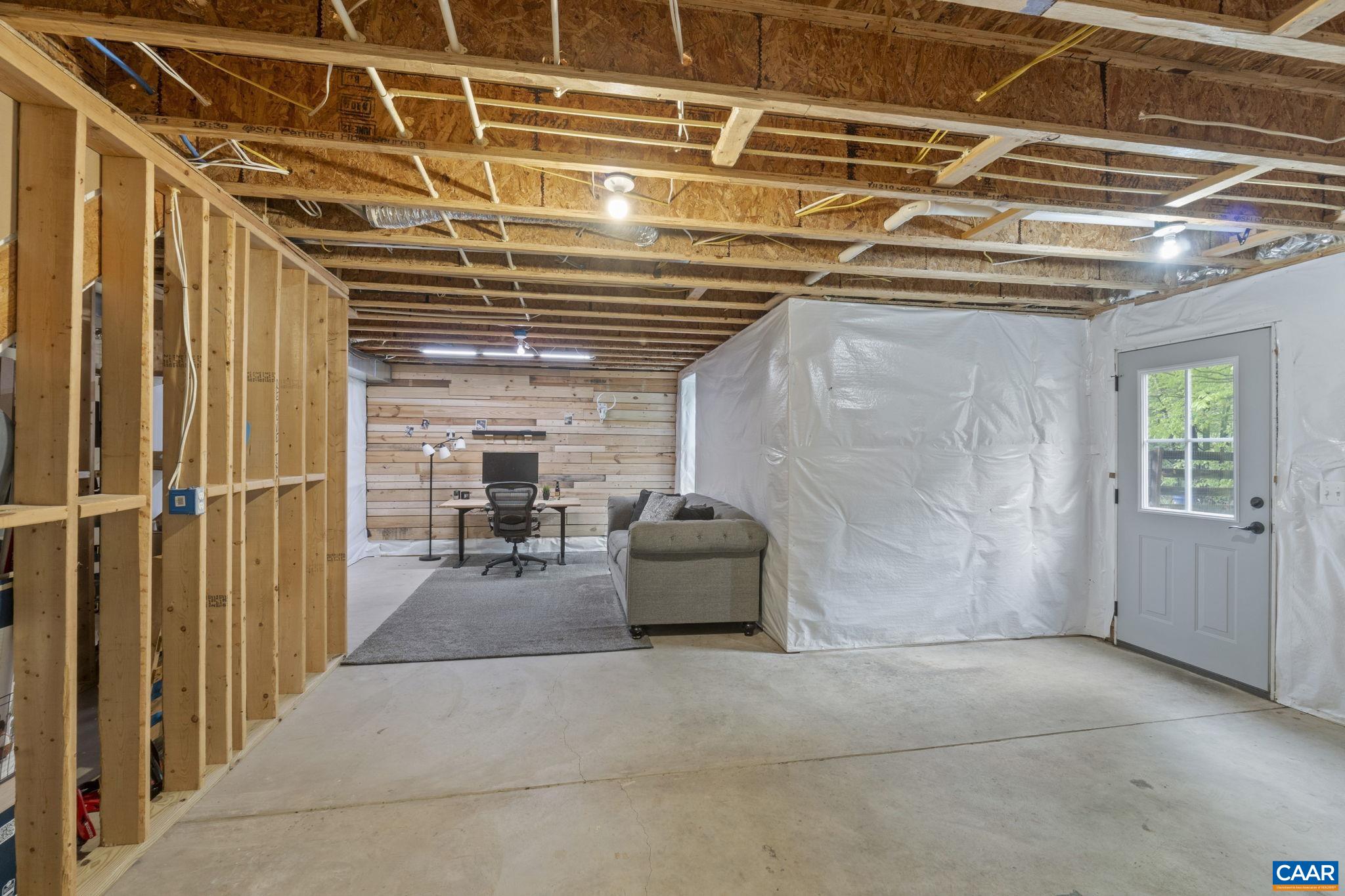 125 HIGHLAND CIR