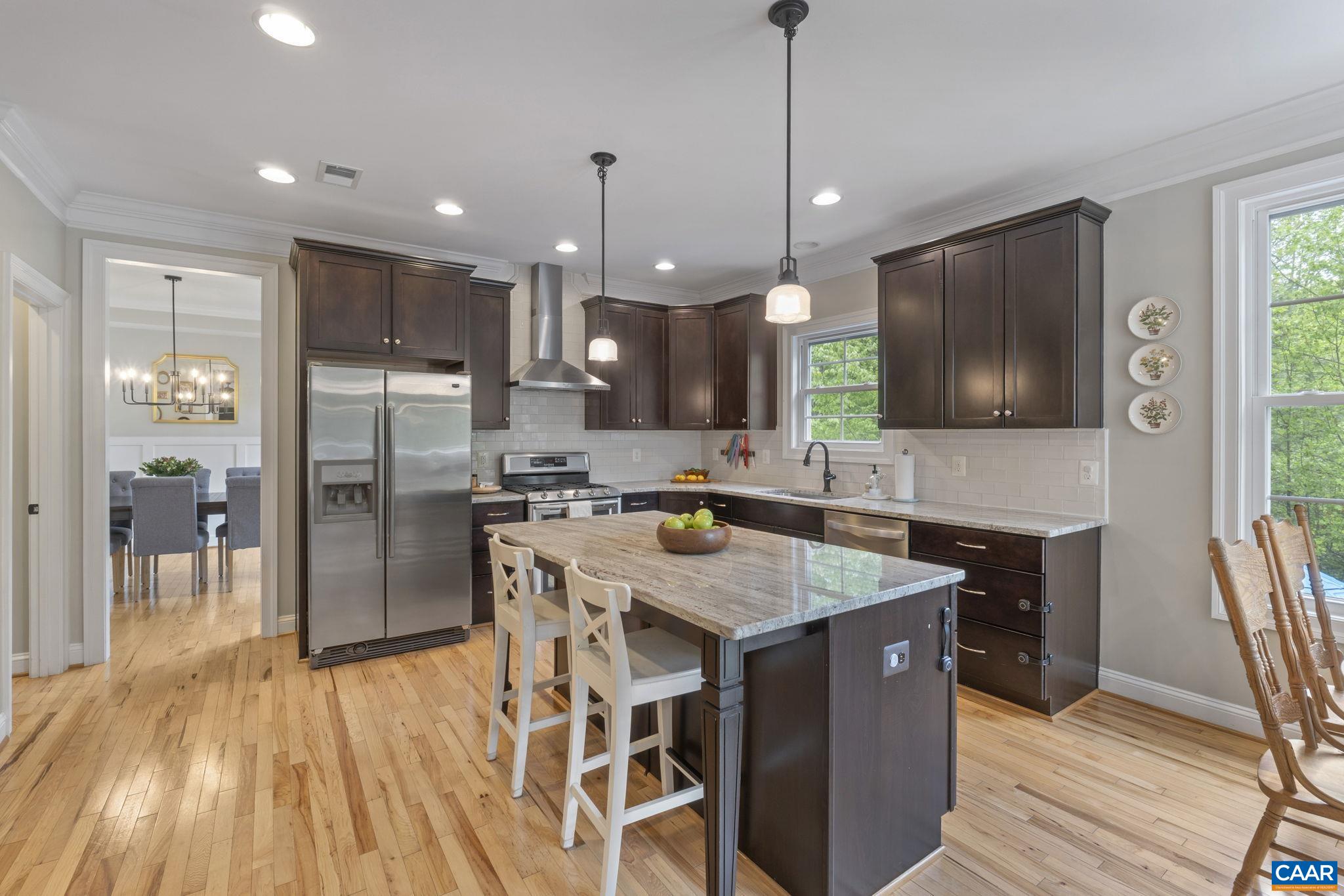 125 HIGHLAND CIR