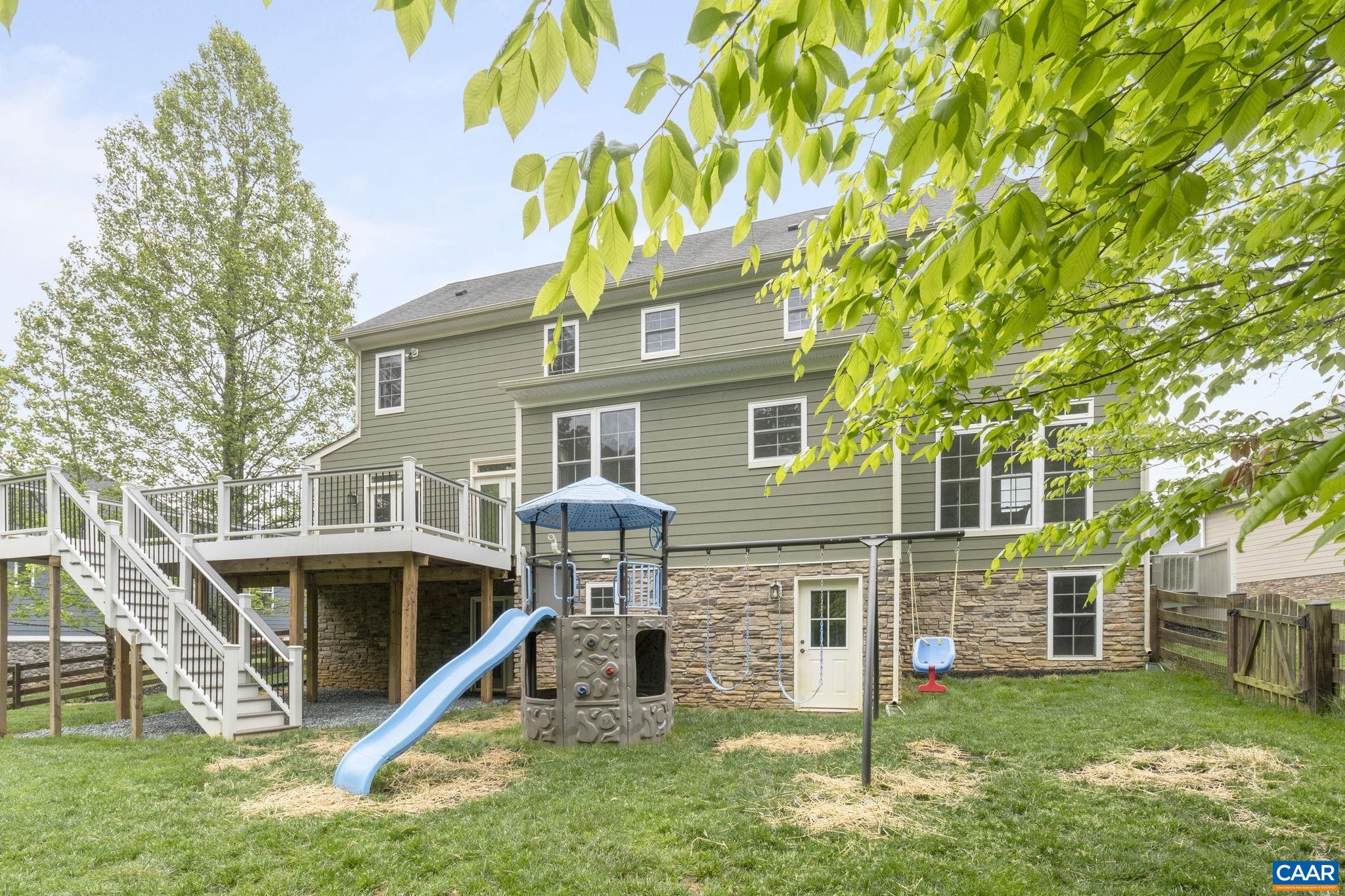 125 HIGHLAND CIR