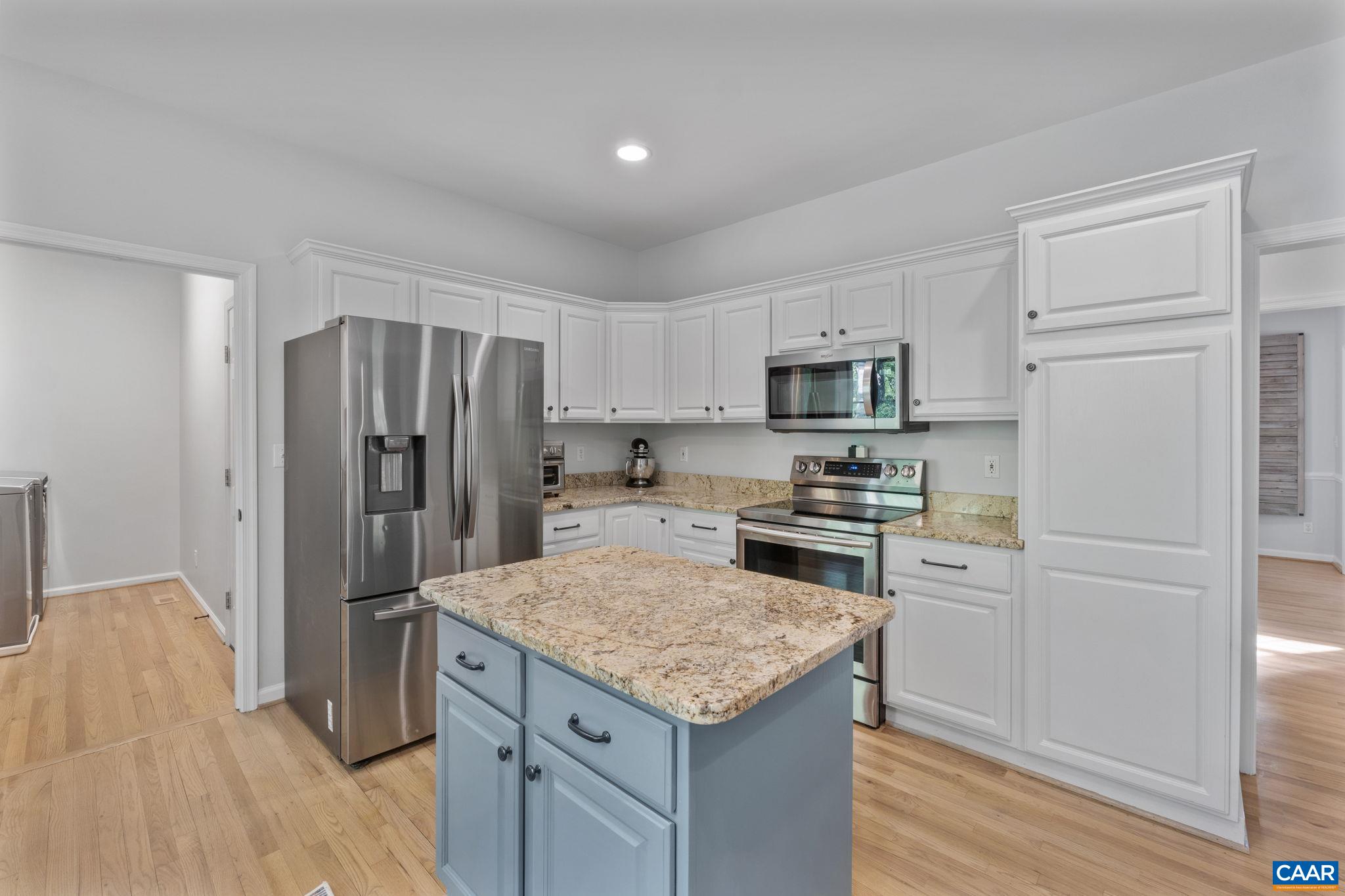 2075 PIPER WAY