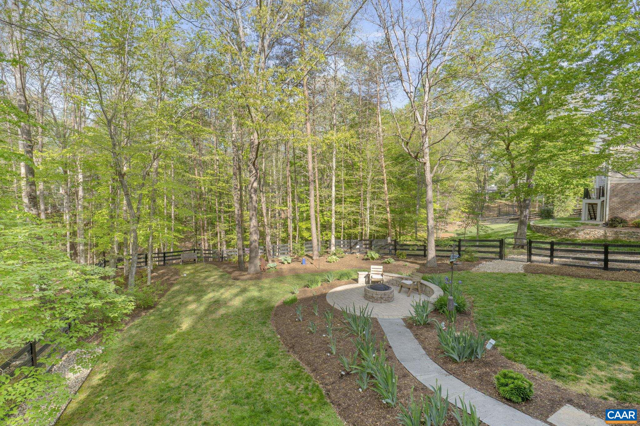 2075 PIPER WAY
