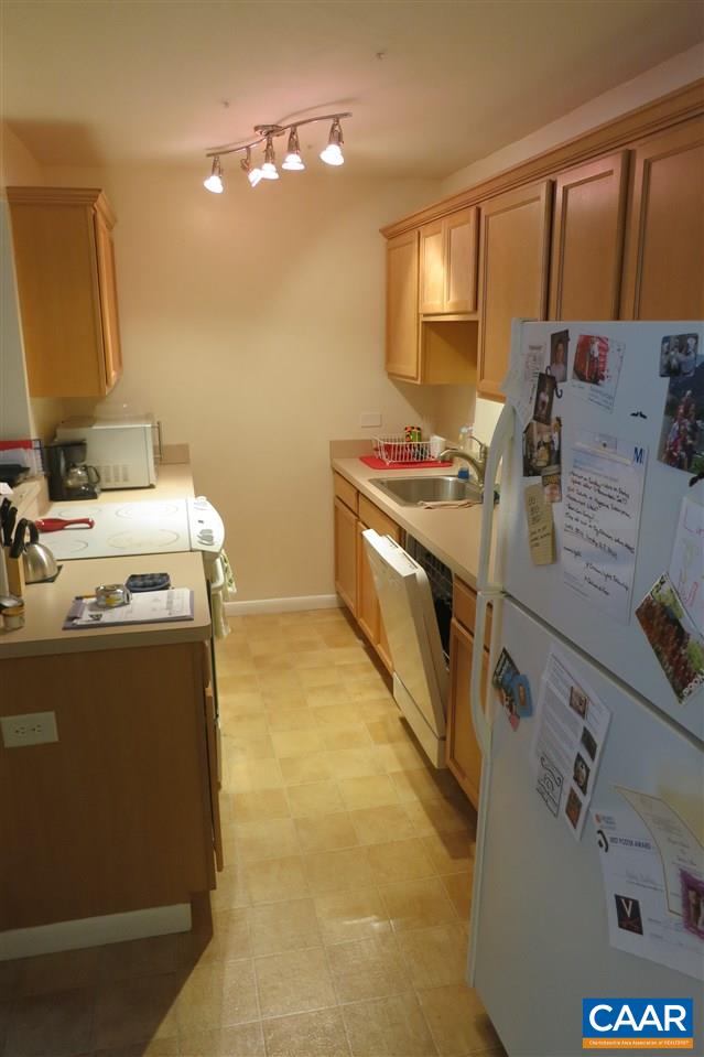 1800 JEFFERSON PARK AVE Unit: 76