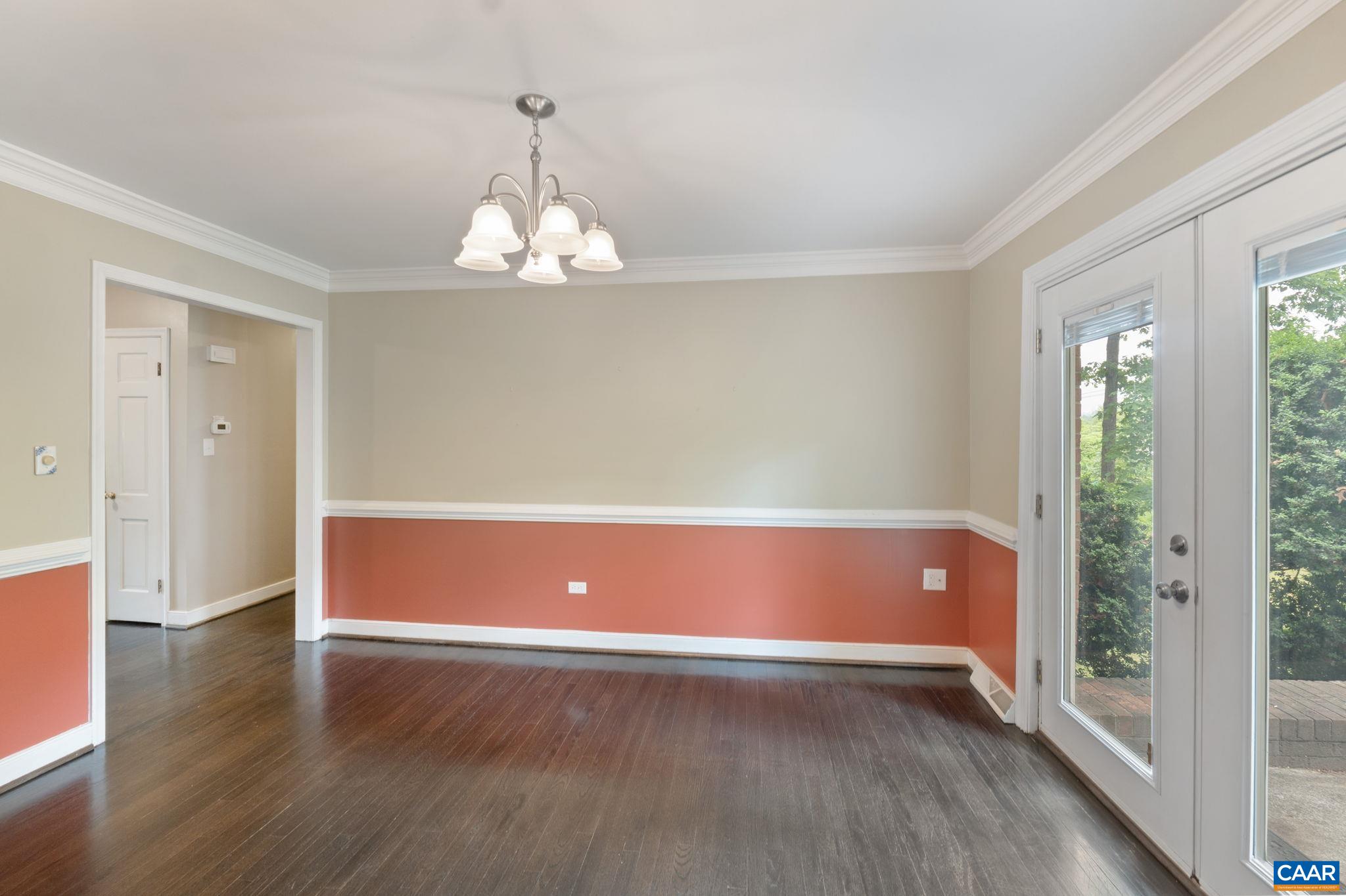 109 INGLEWOOD CT