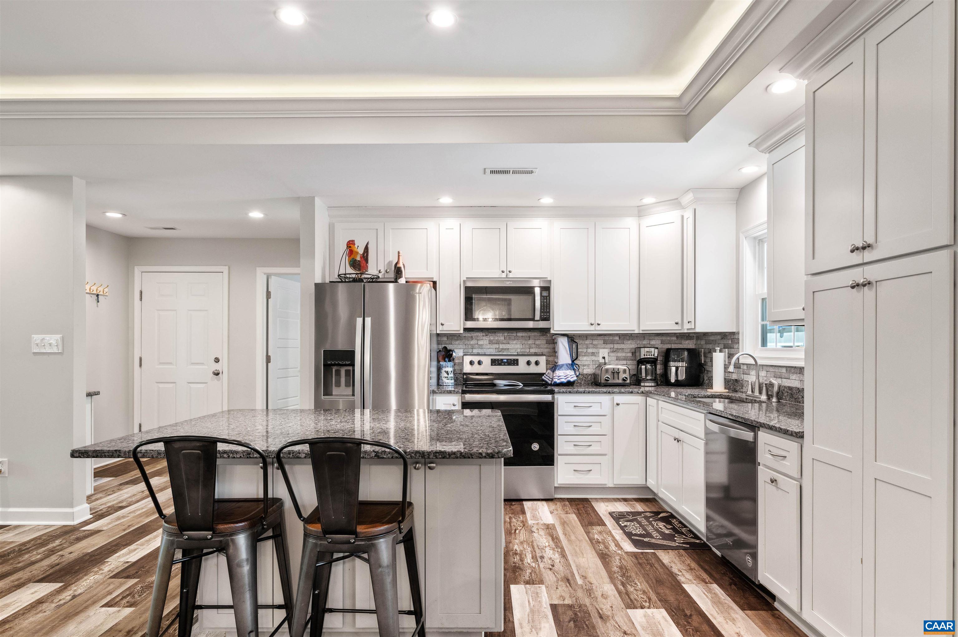 31 OAK GROVE RD