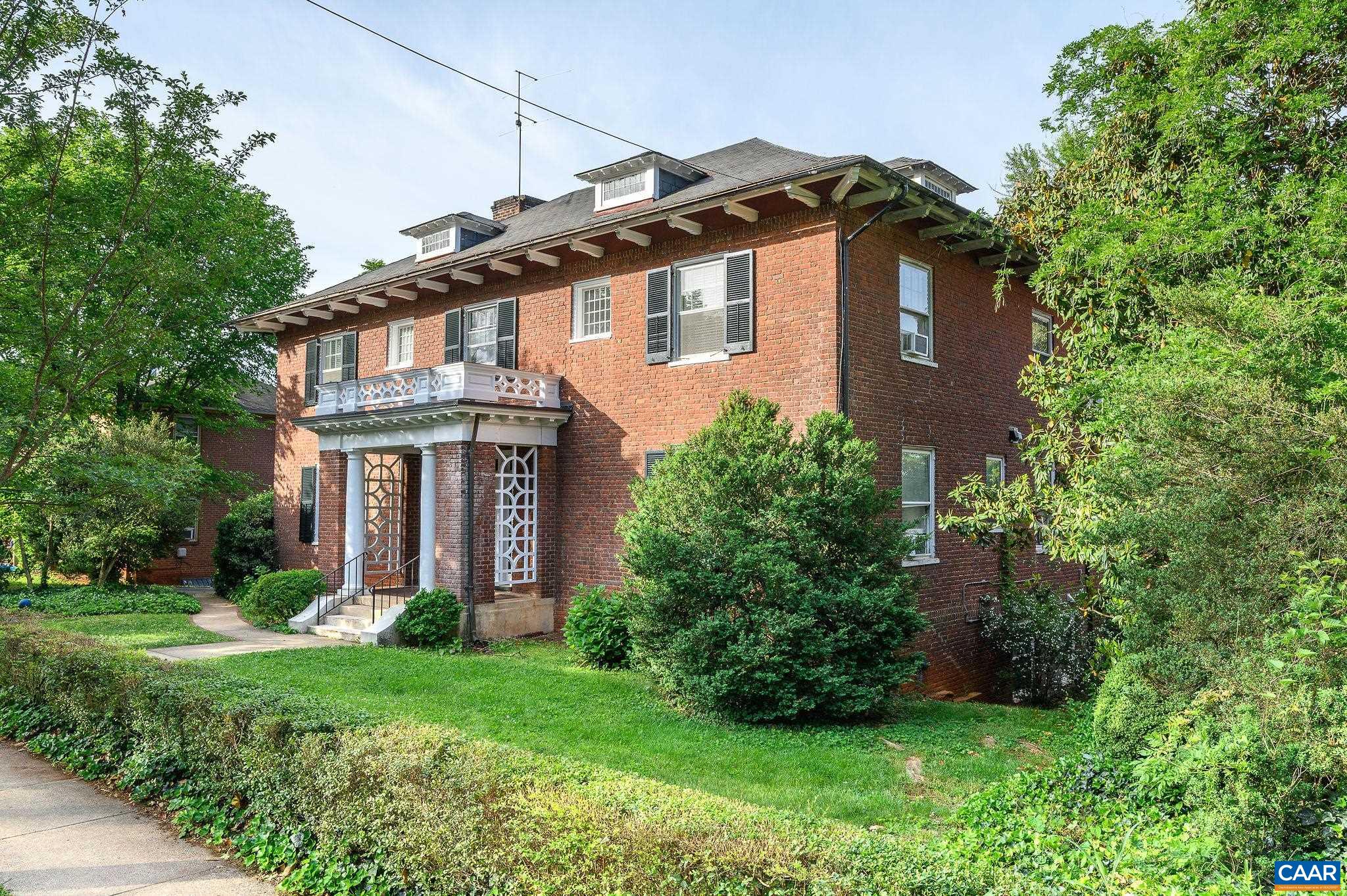 41 UNIVERSITY CIR