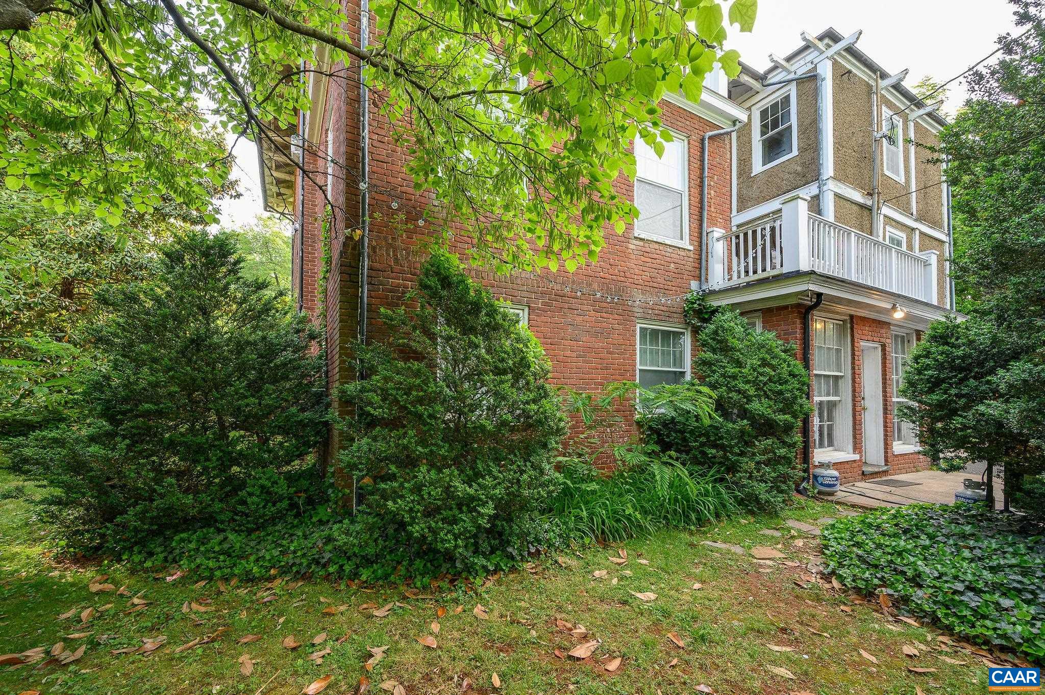 41 UNIVERSITY CIR