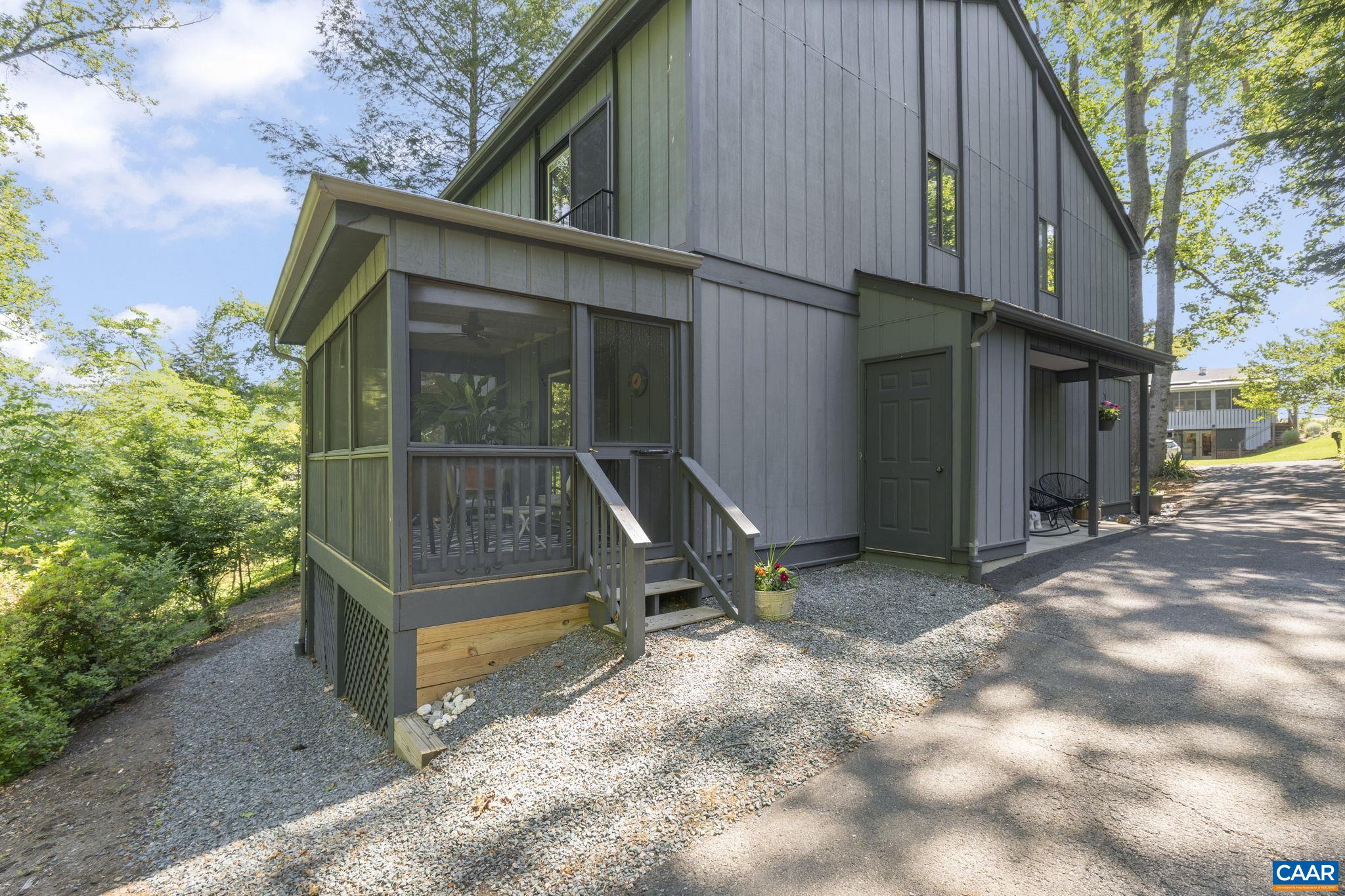 707 WILDER DR