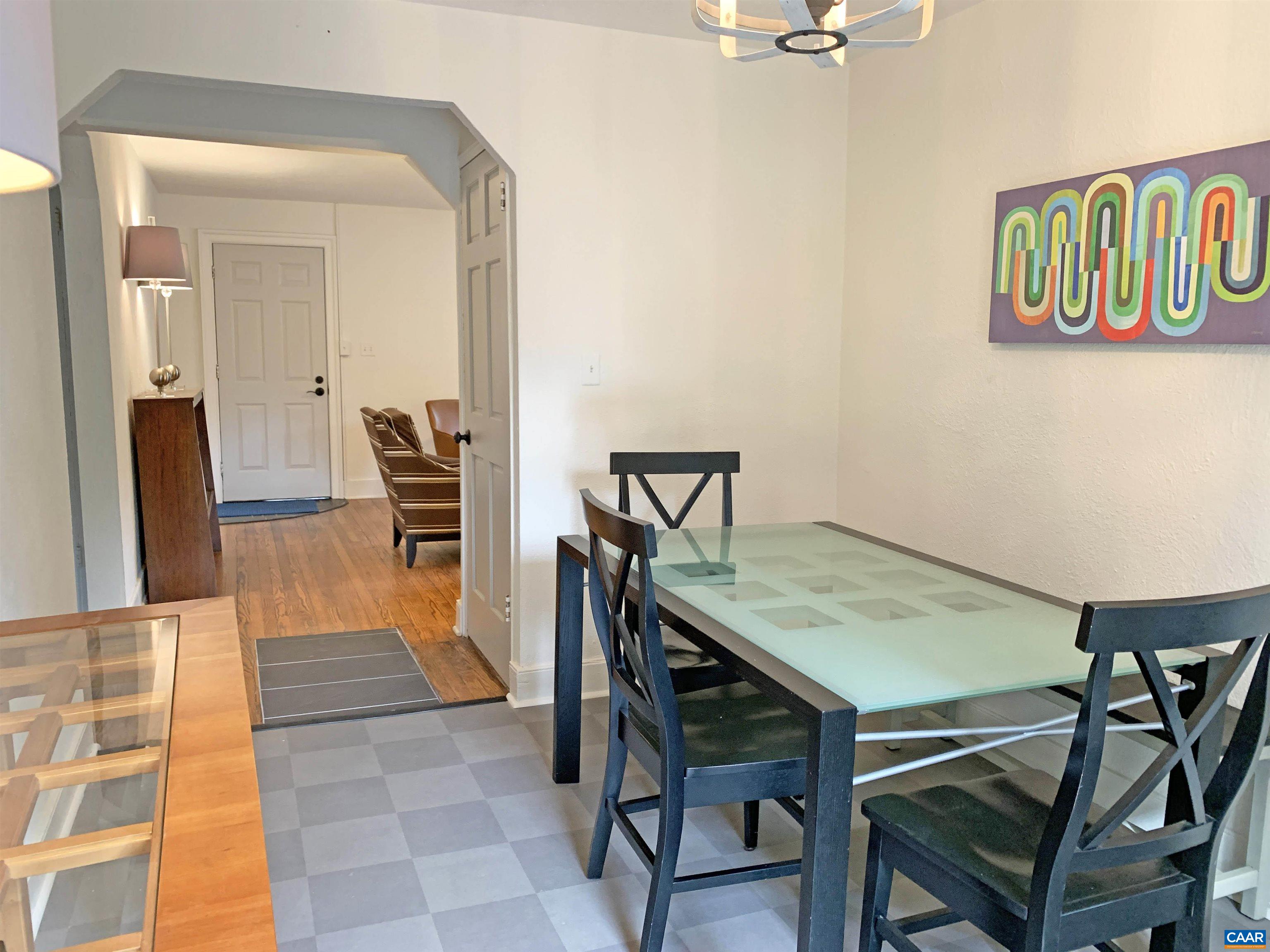 239 SHAMROCK RD