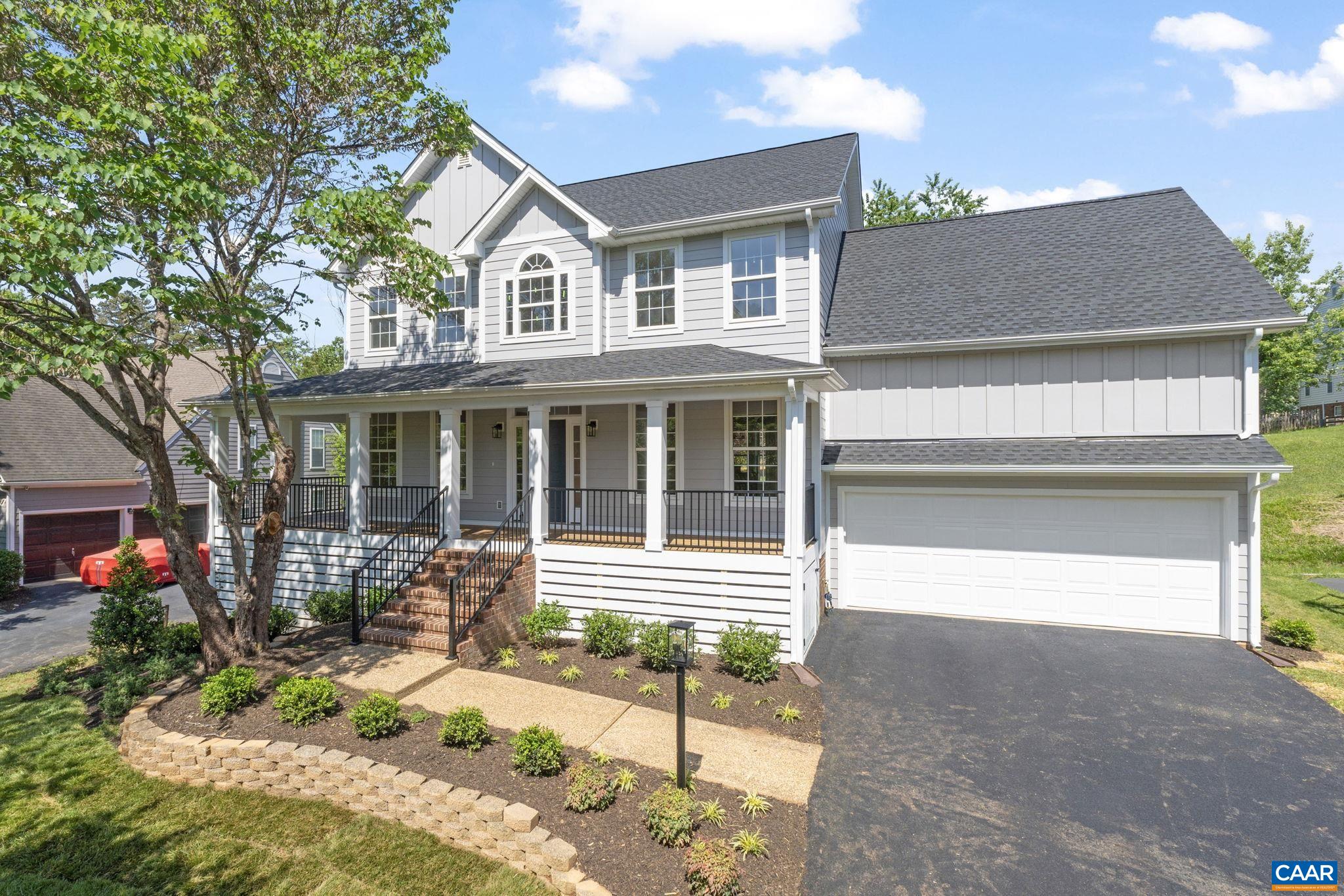 934 FAIRWINDS LN