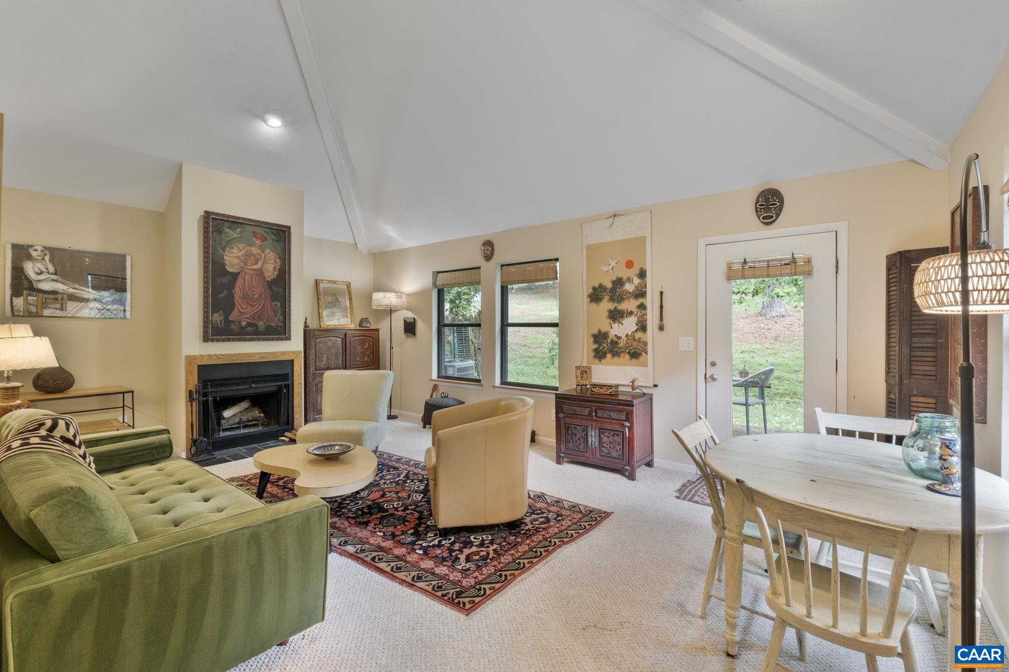 734 EXTON CT