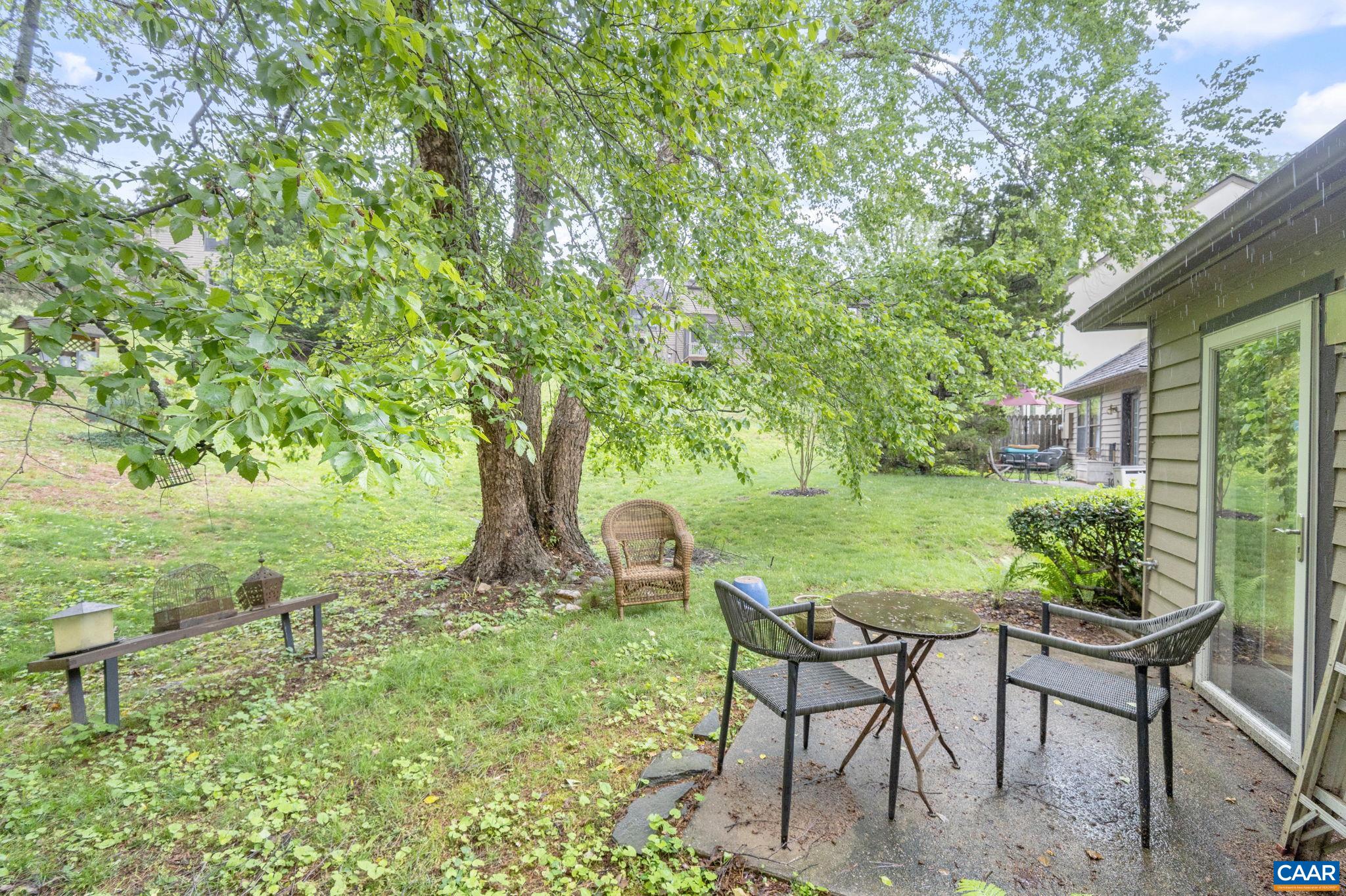 734 EXTON CT