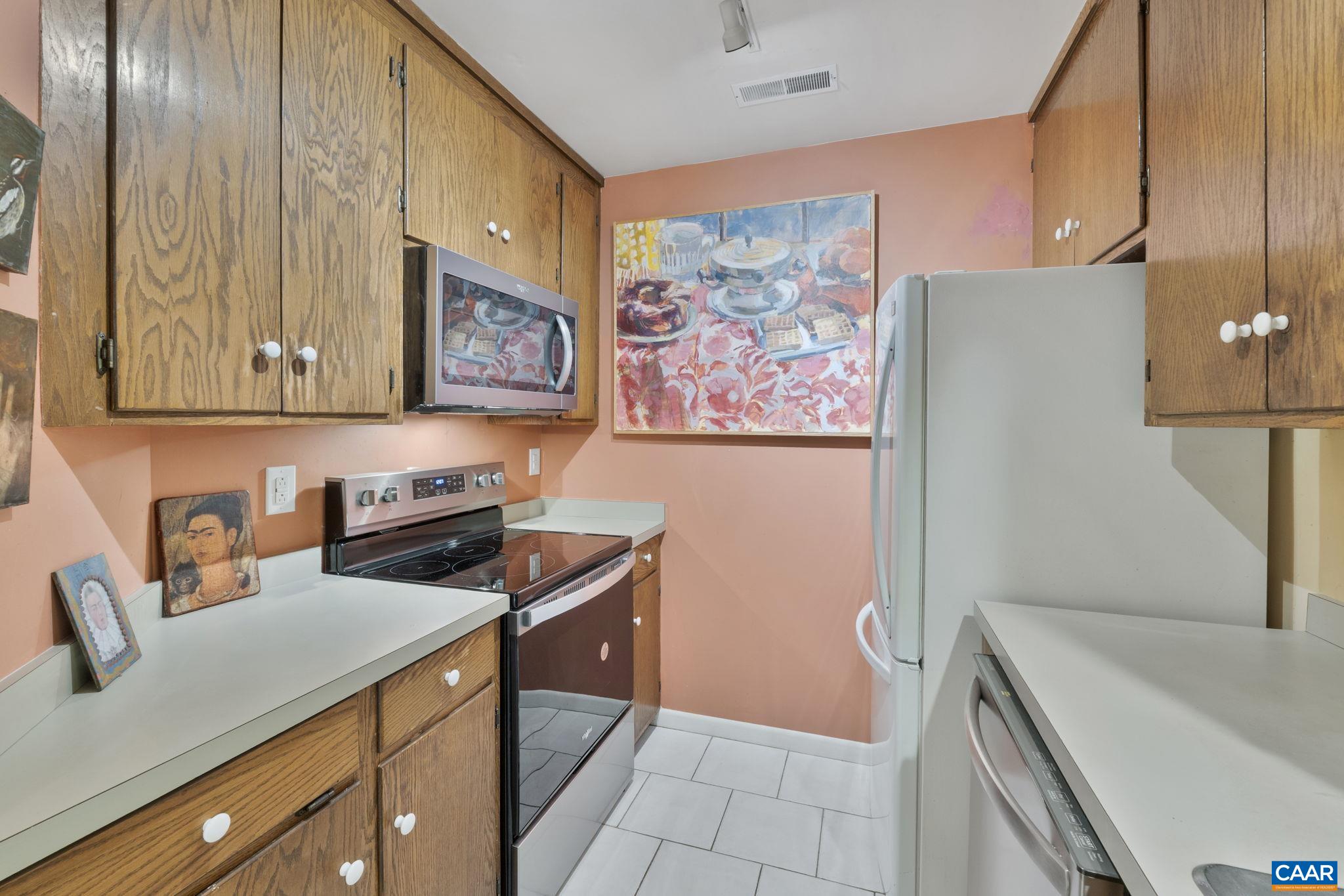 734 EXTON CT