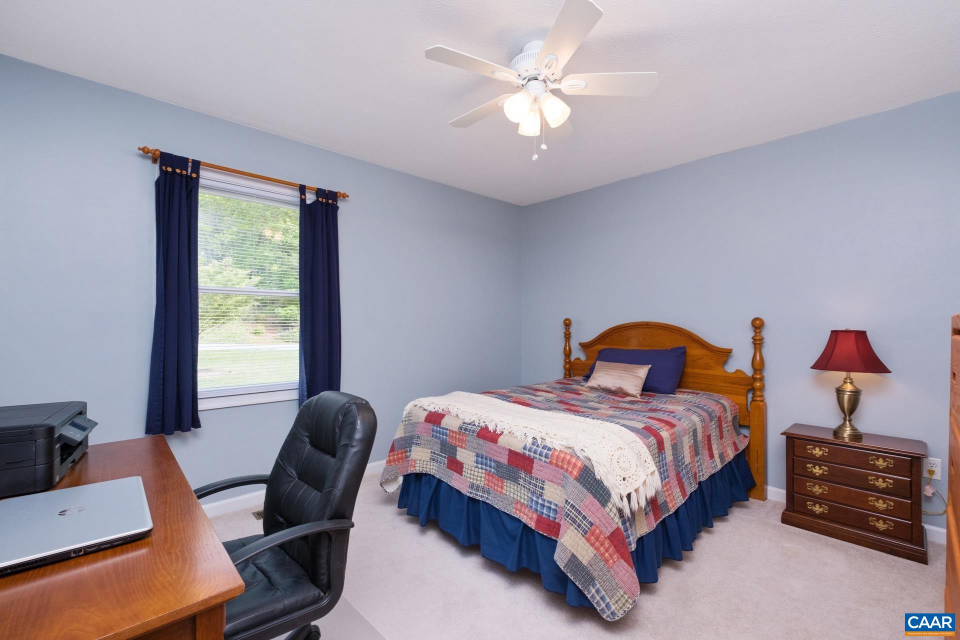 222 DOE DR