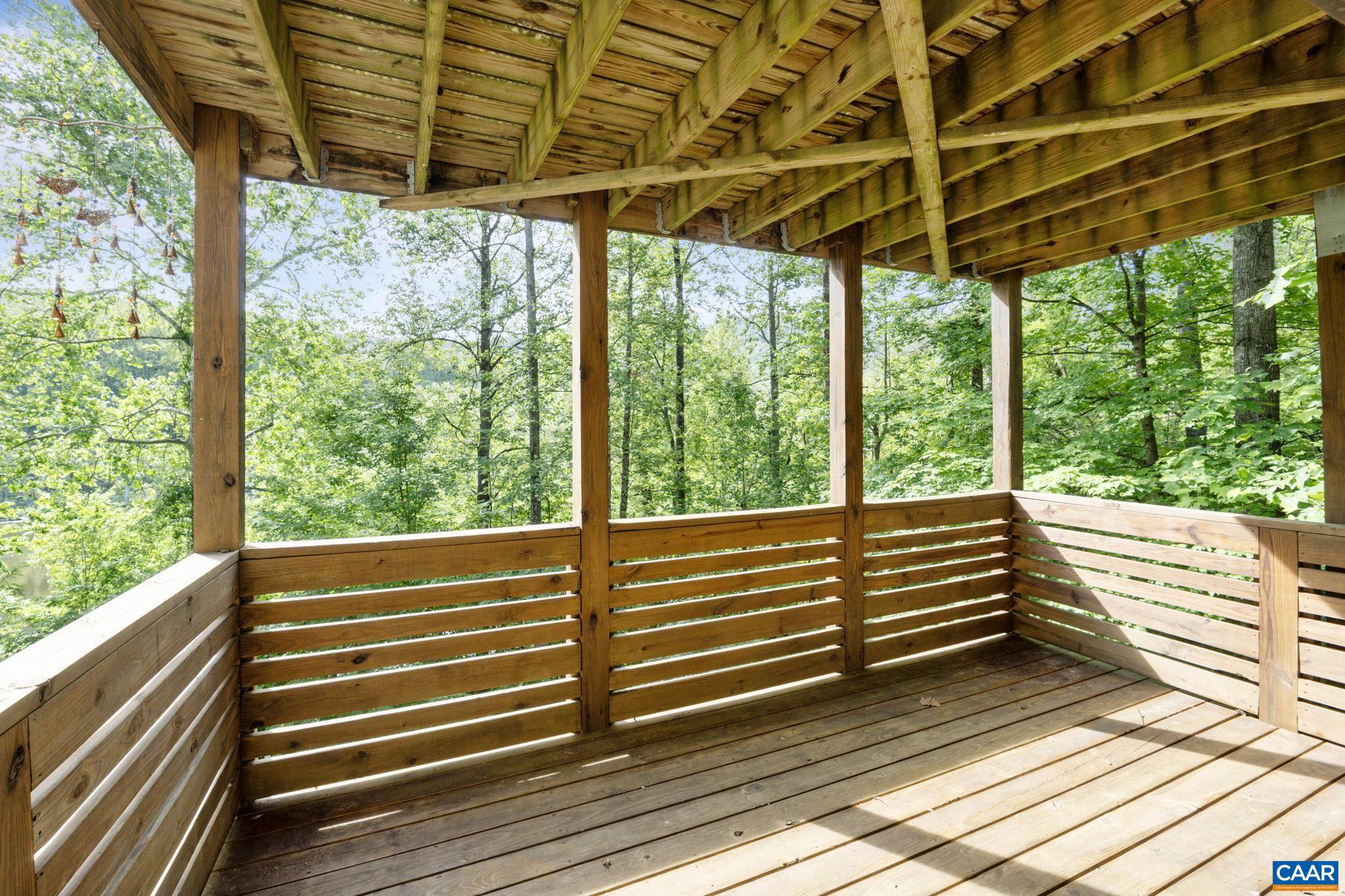 1393 WILLOW LAKE RD
