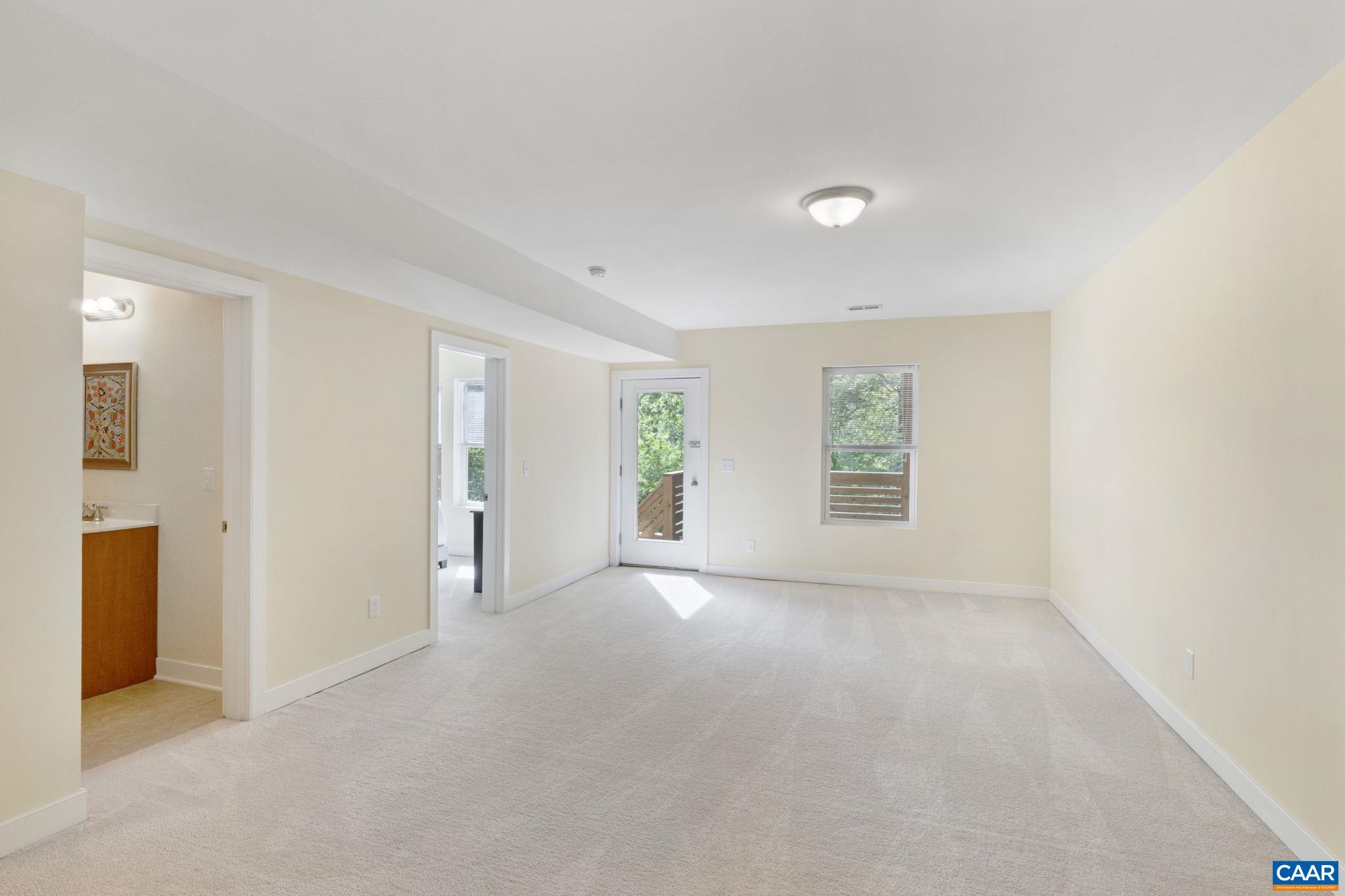 1393 WILLOW LAKE RD