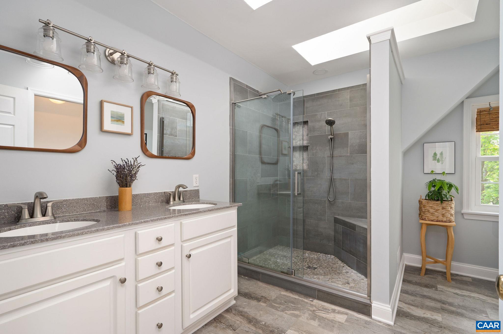 1071 OLD FOX TRAIL LN
