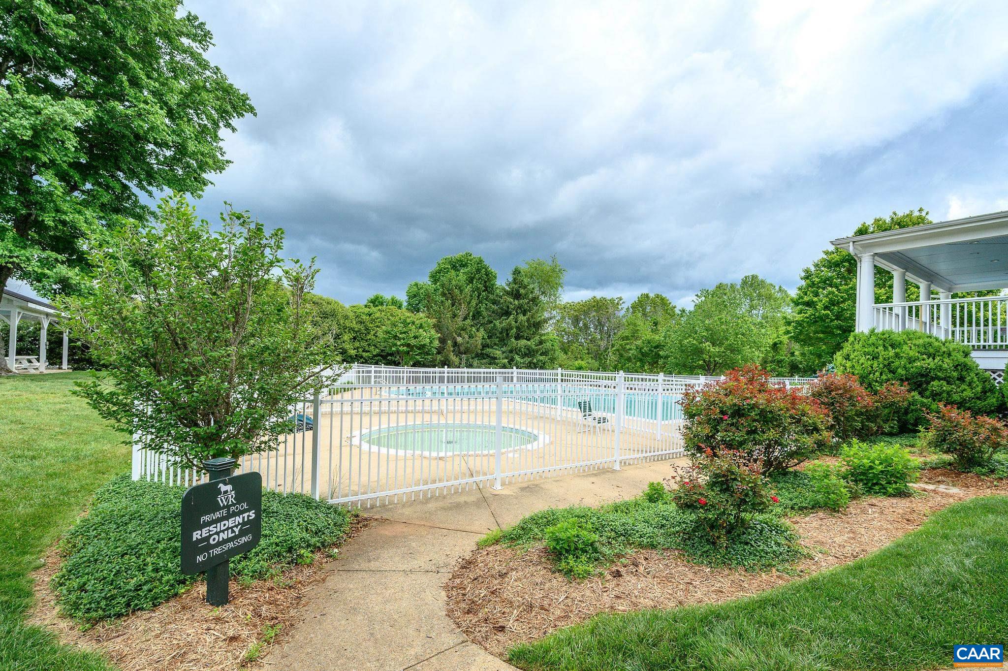 1071 OLD FOX TRAIL LN