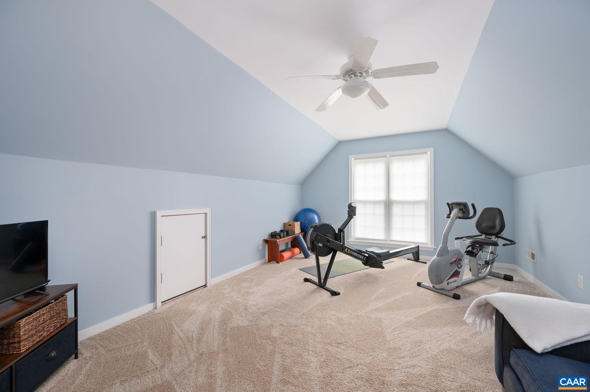 1071 OLD FOX TRAIL LN