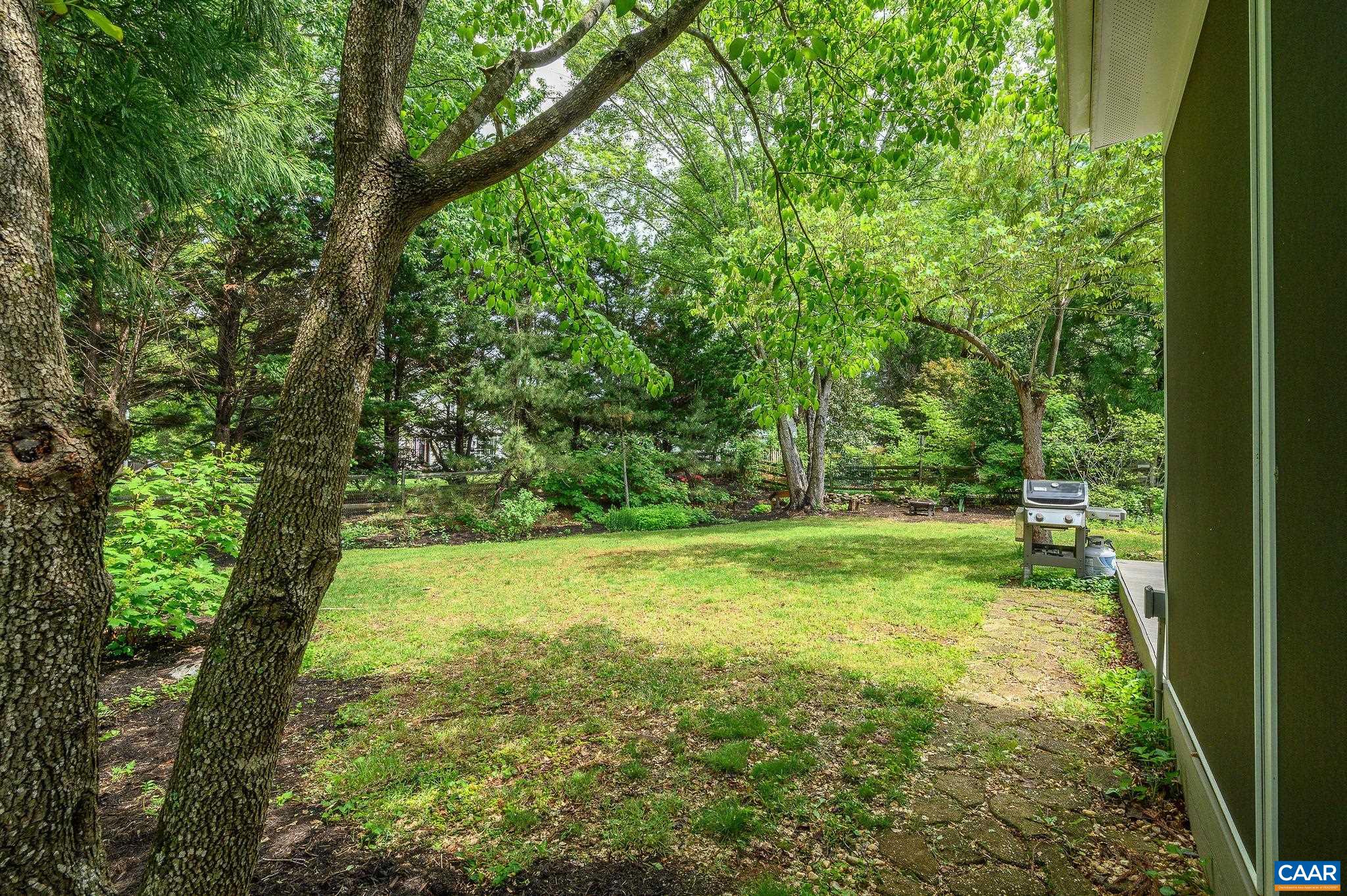 1071 OLD FOX TRAIL LN